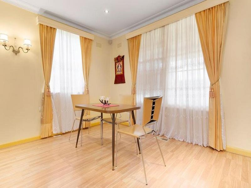 1 Tuxen Street, Balwyn North image 3