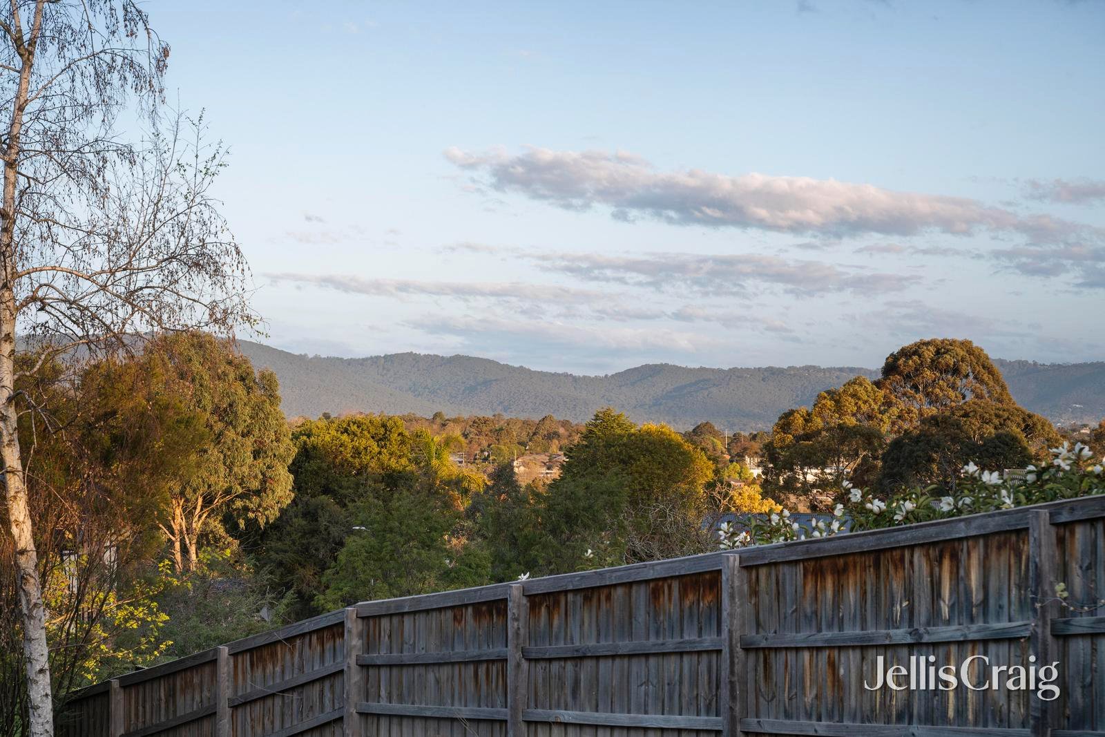 1 Upton Court, Ringwood image 23