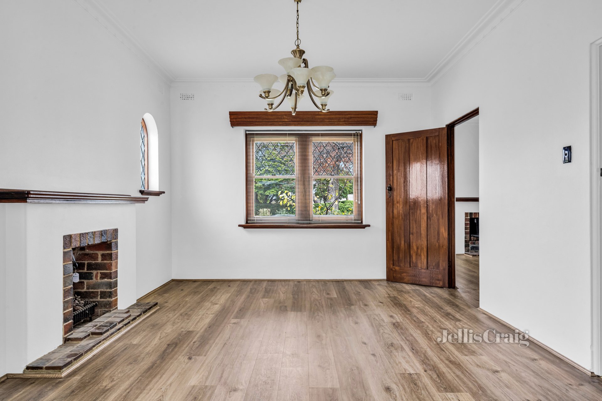 1 Venice Street, Box Hill South image 4
