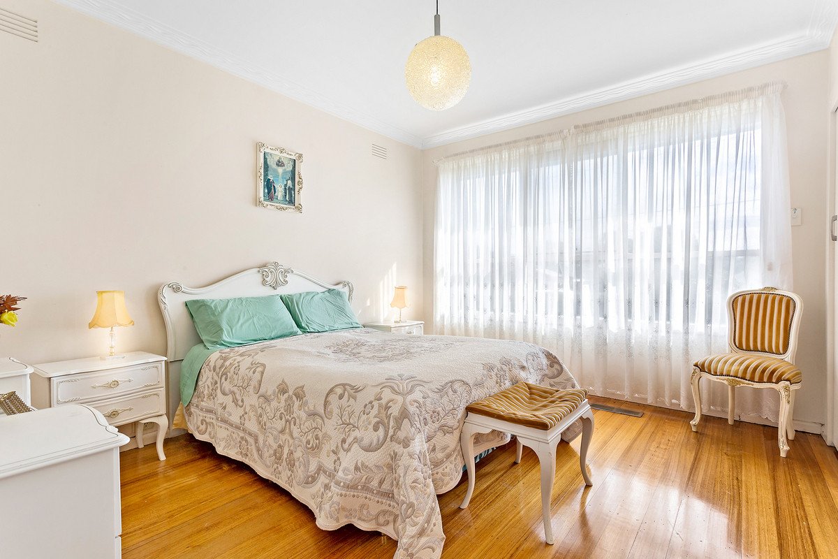 1 Virgillia Street, Blackburn North image 10