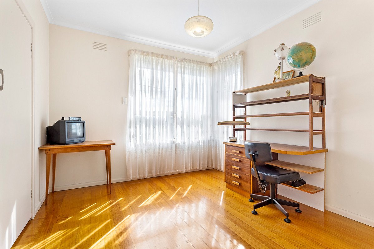 1 Virgillia Street, Blackburn North image 11