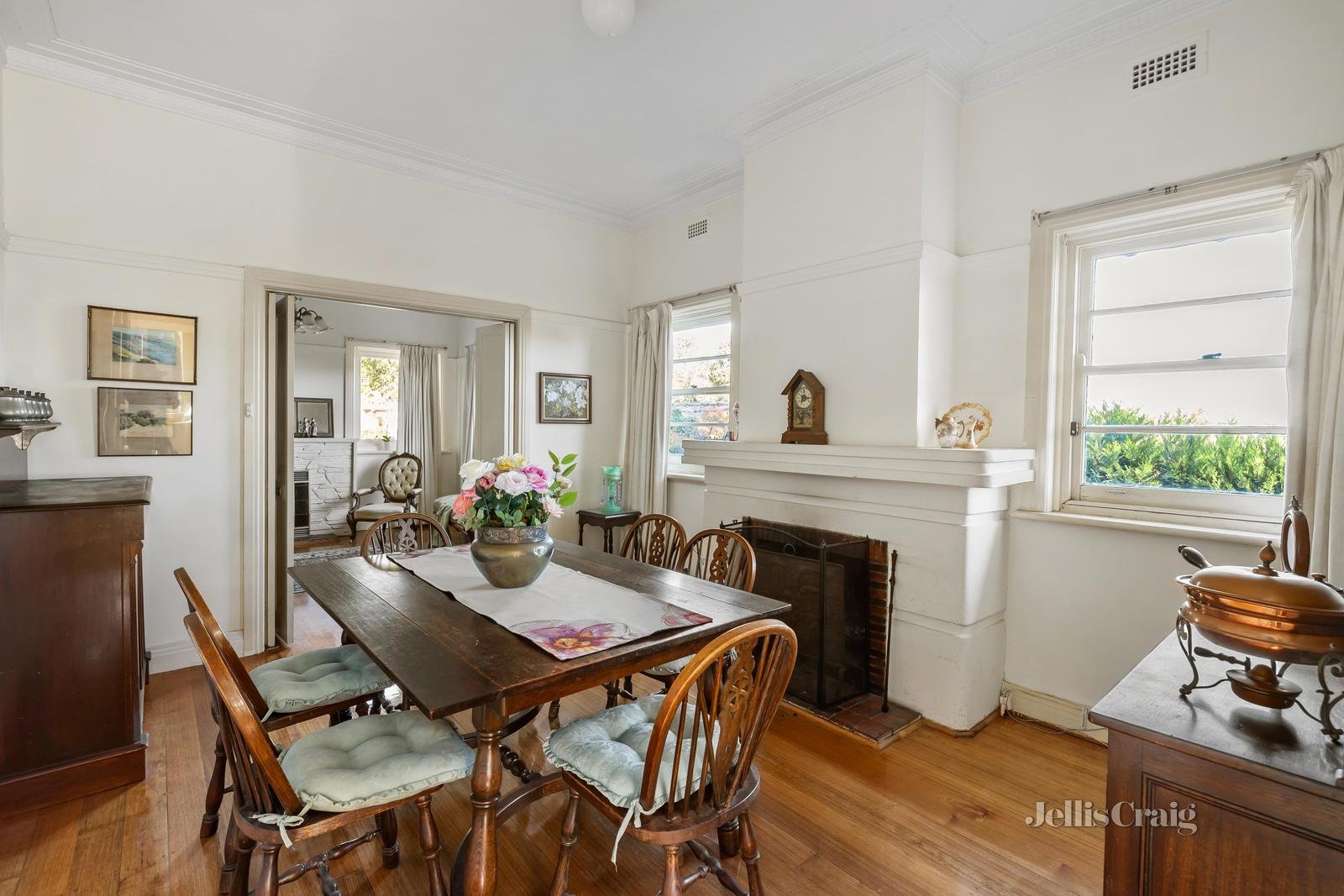 1 Wallace Road, Burwood image 3