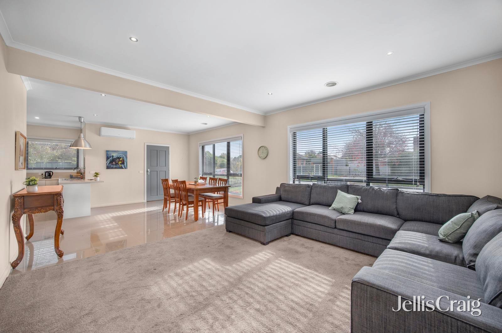 1 Waller Avenue, Newington image 4
