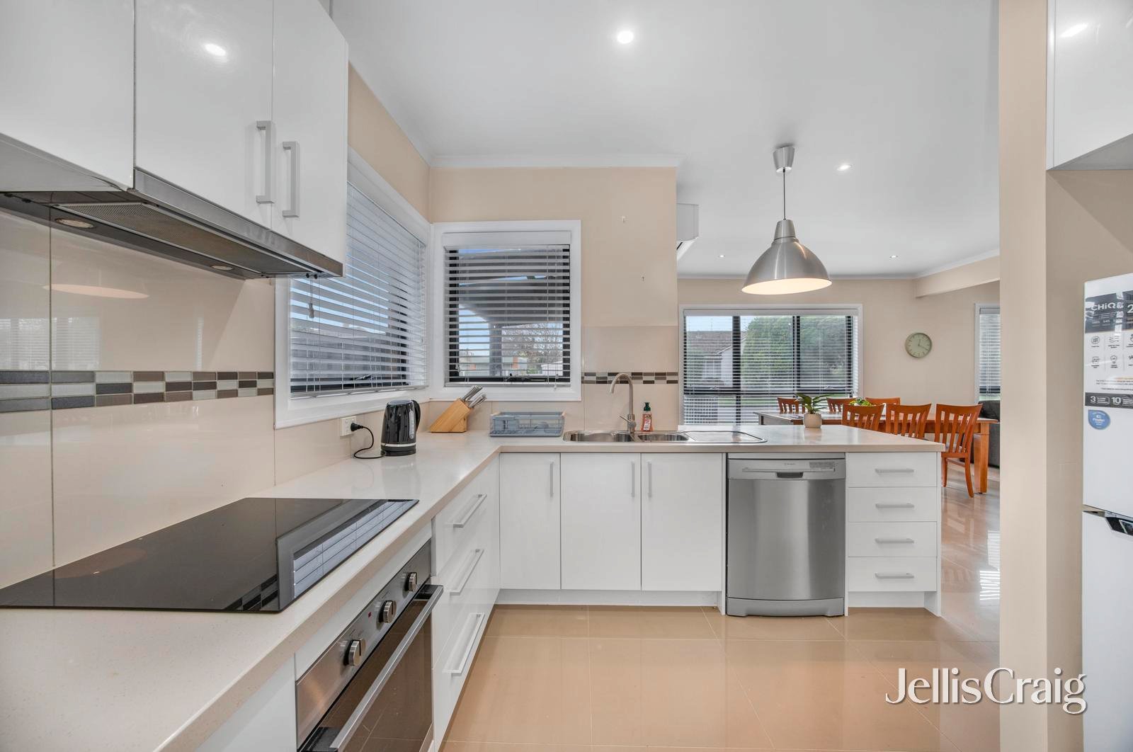 1 Waller Avenue, Newington image 2