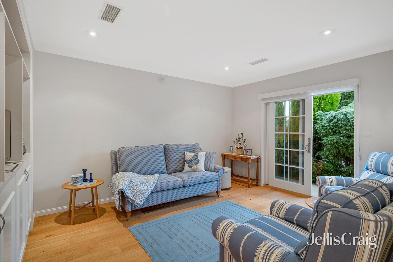 1 Warrick Grove, Templestowe image 7