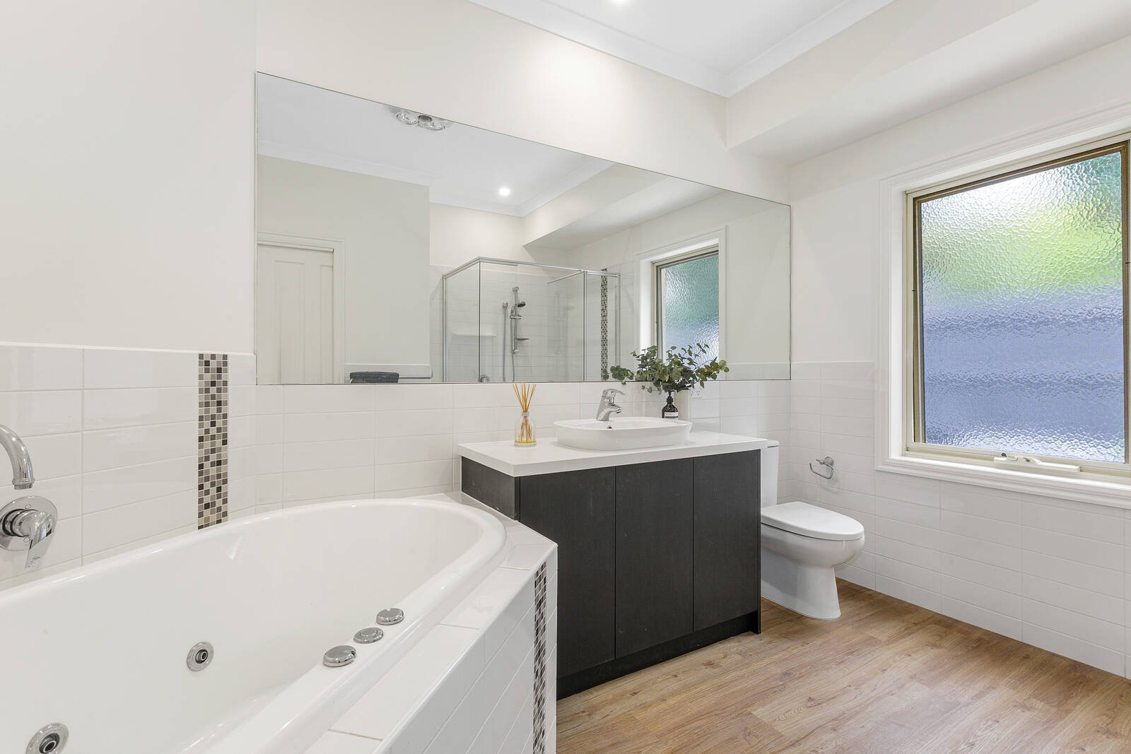 Property Gallery Thumbnail 7