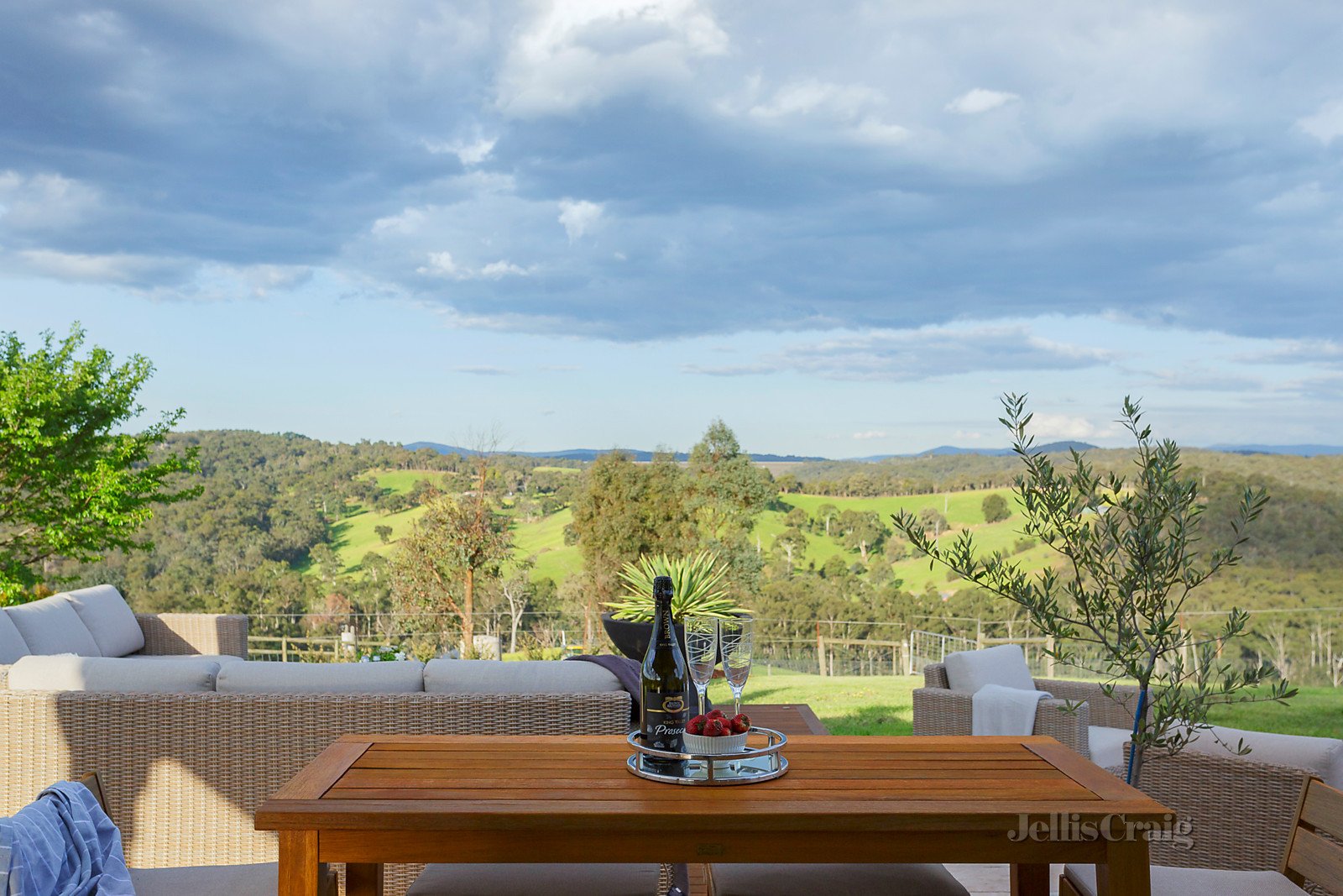 1 Wedge Tail Court, Kangaroo Ground image 8