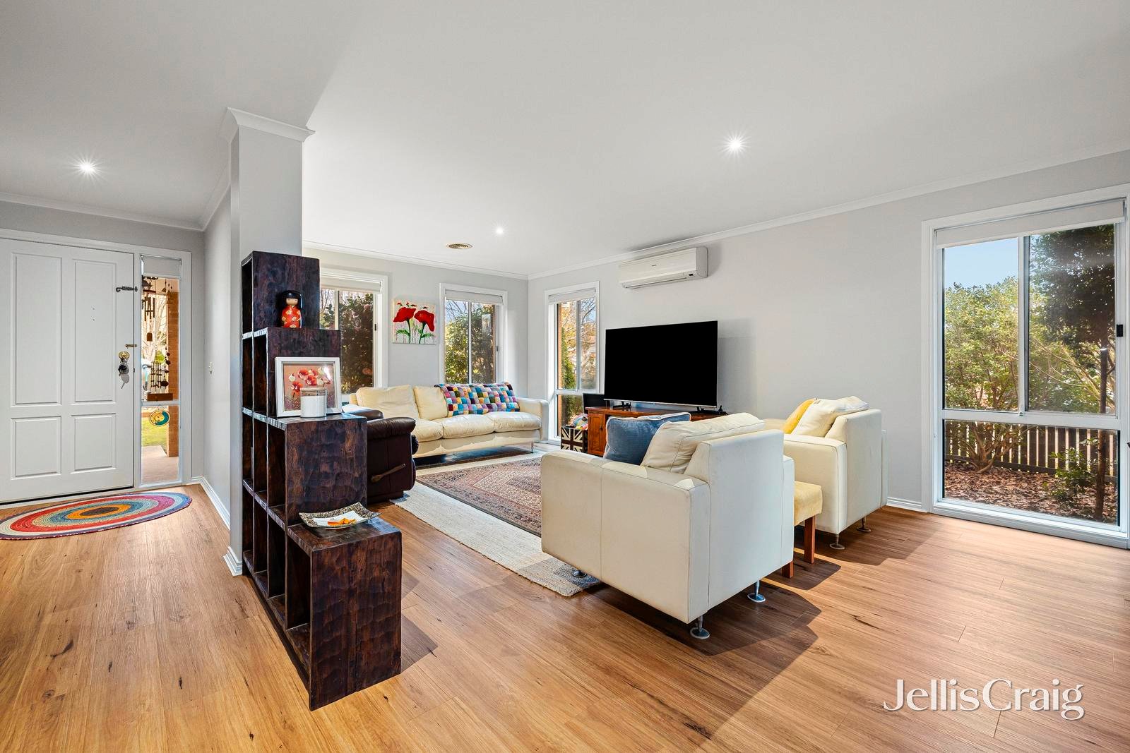 1 Whitsunday Court, Mount Martha image 4