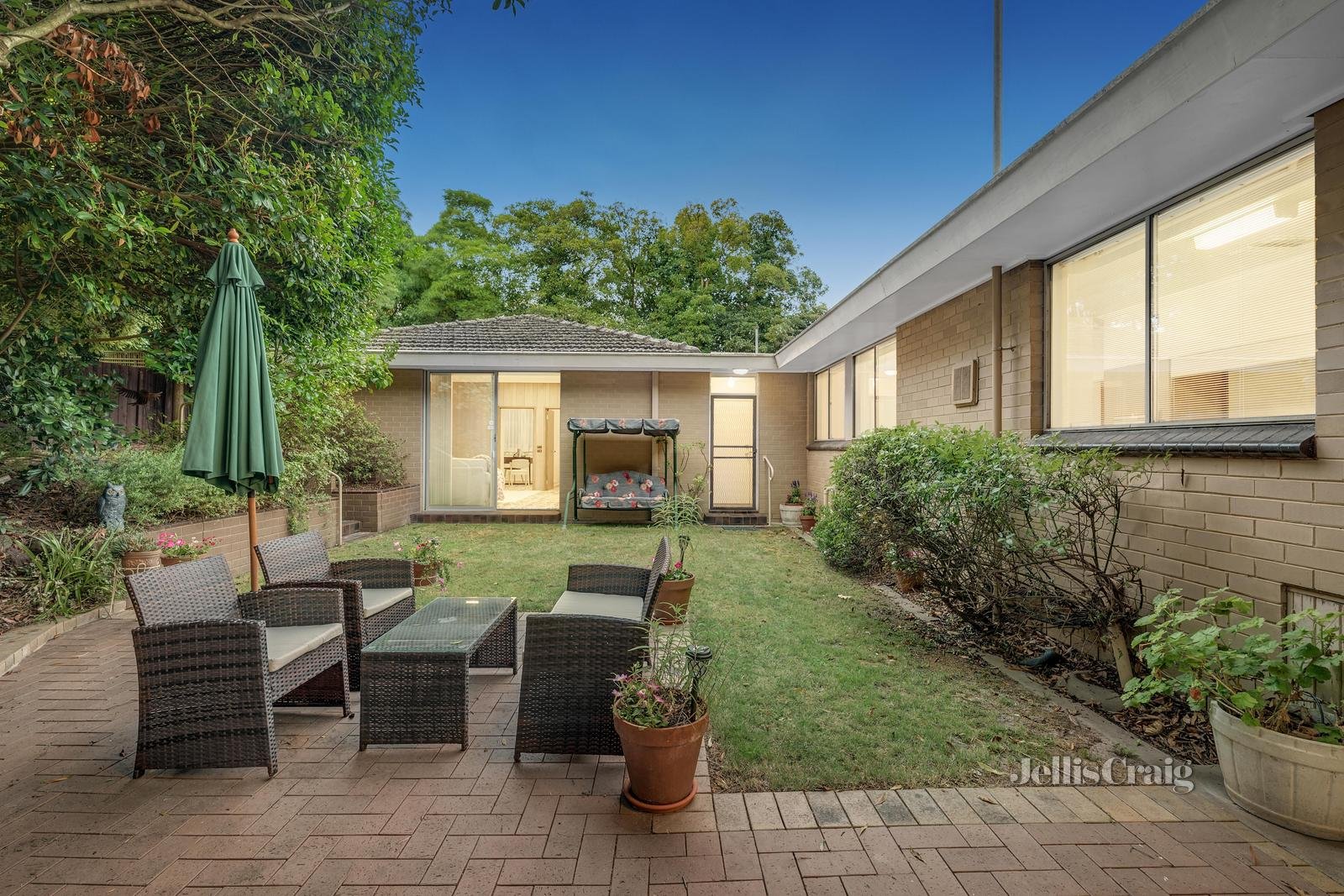 1 William Street, Mount Waverley image 12