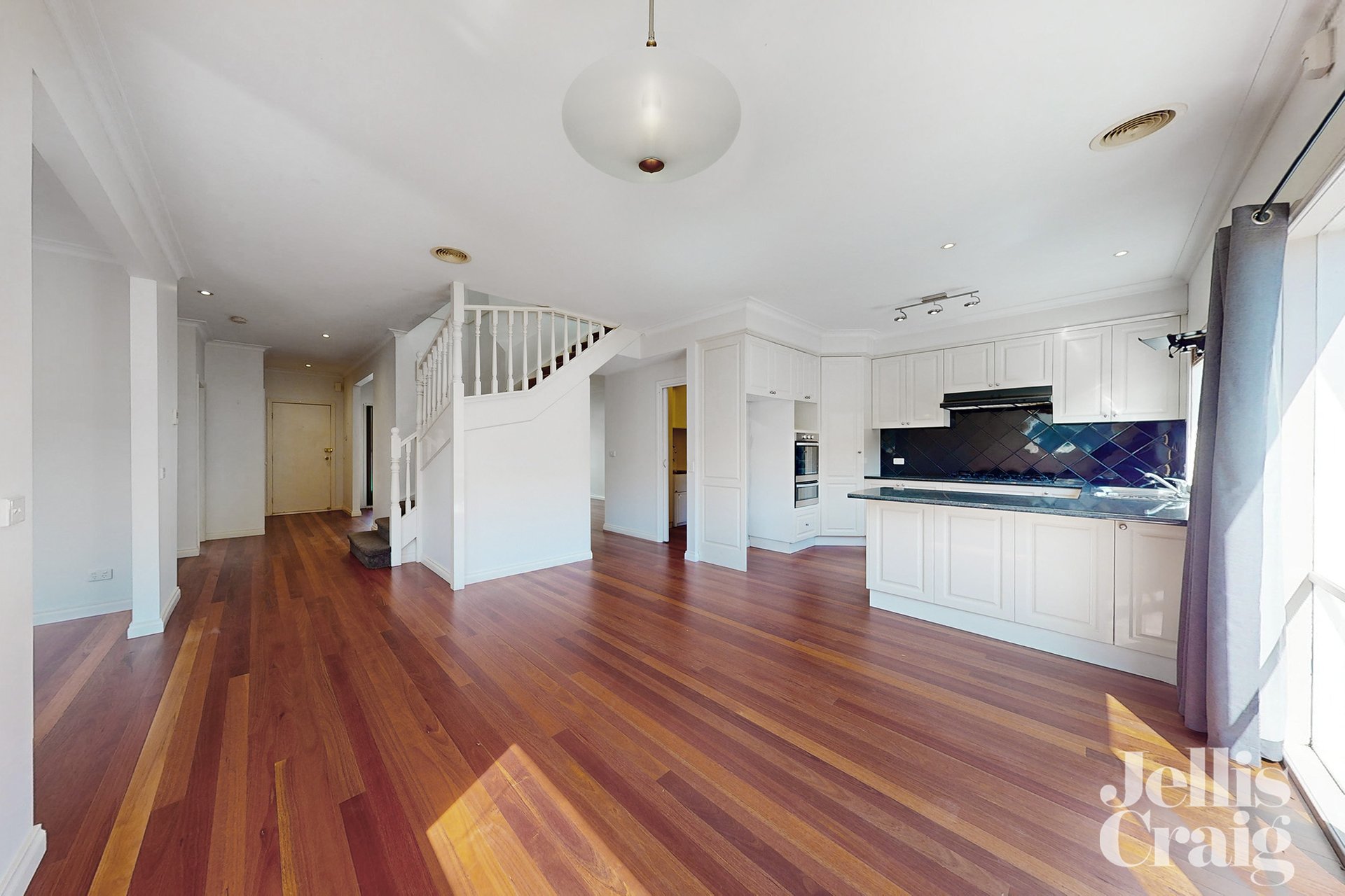 1 William Street, Murrumbeena image 3