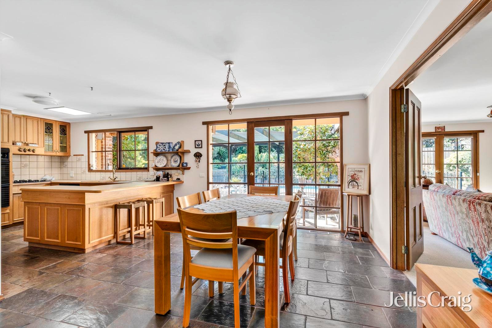 1 Willowfield Court, Highton image 5