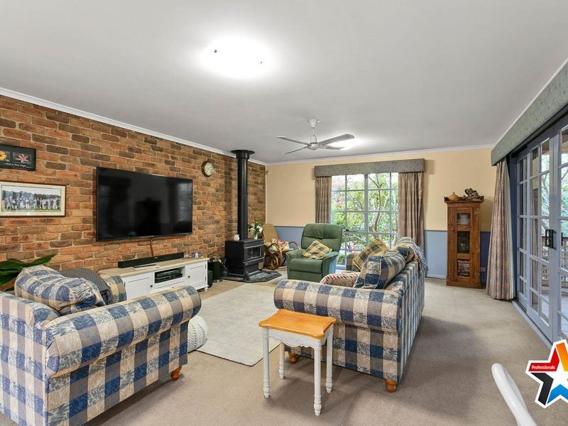 1 Wills Court, Mooroolbark image 10