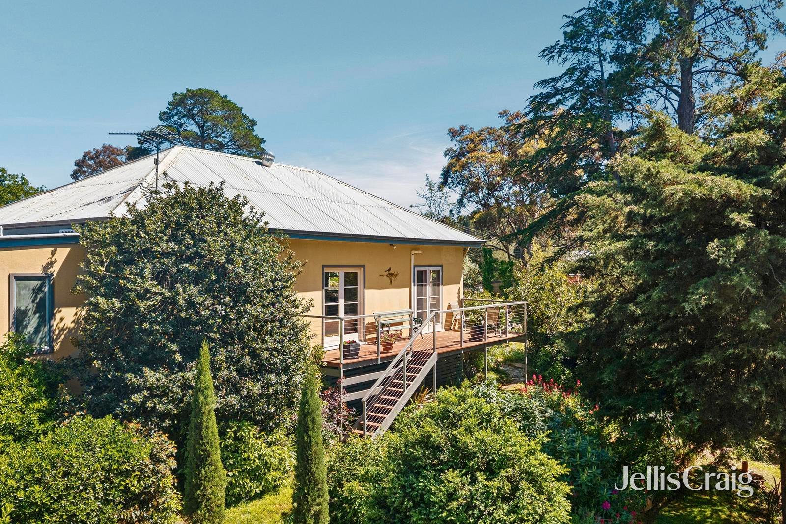 1 Wills Street, Castlemaine image 4