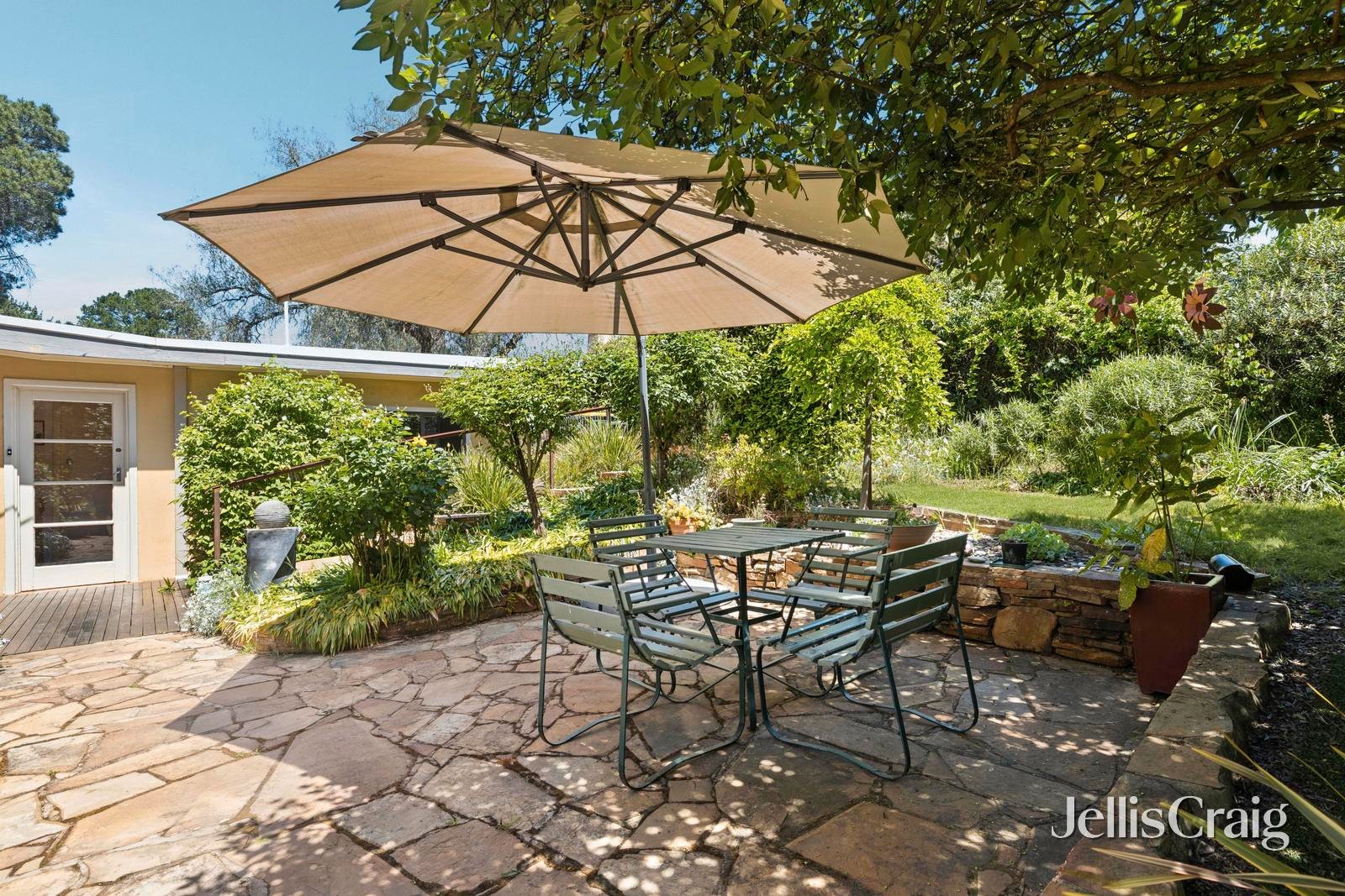 1 Wills Street, Castlemaine image 6
