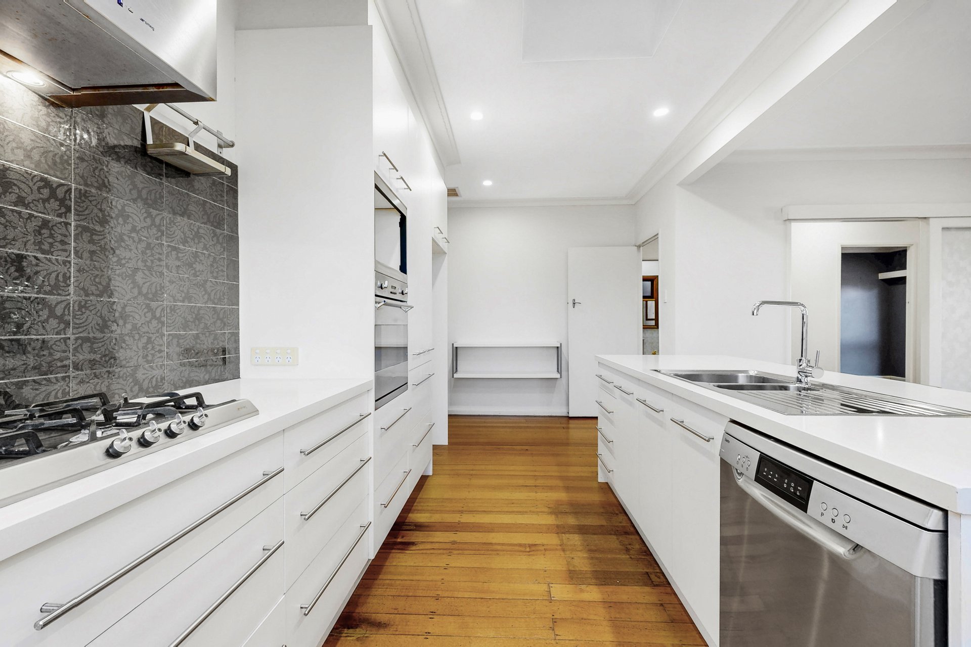 1 Wilma Street, Bentleigh image 5