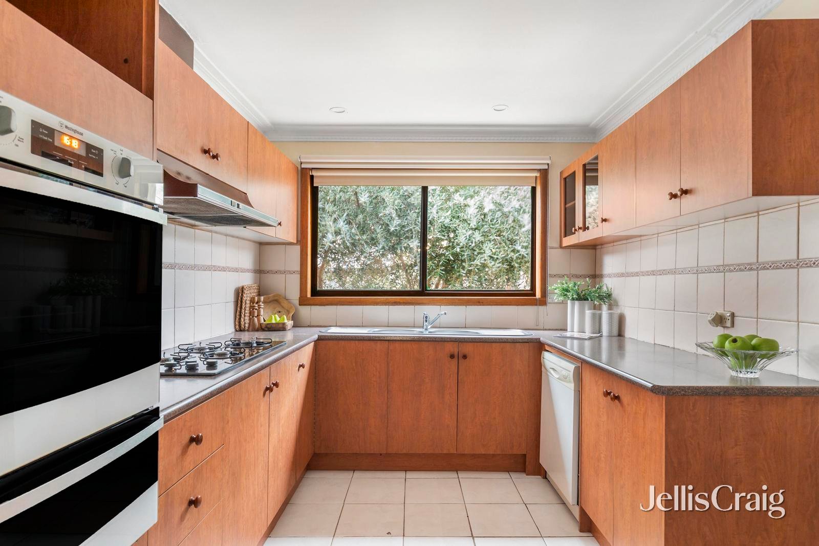 1 Winchester Street, Moonee&nbsp;Ponds image 5