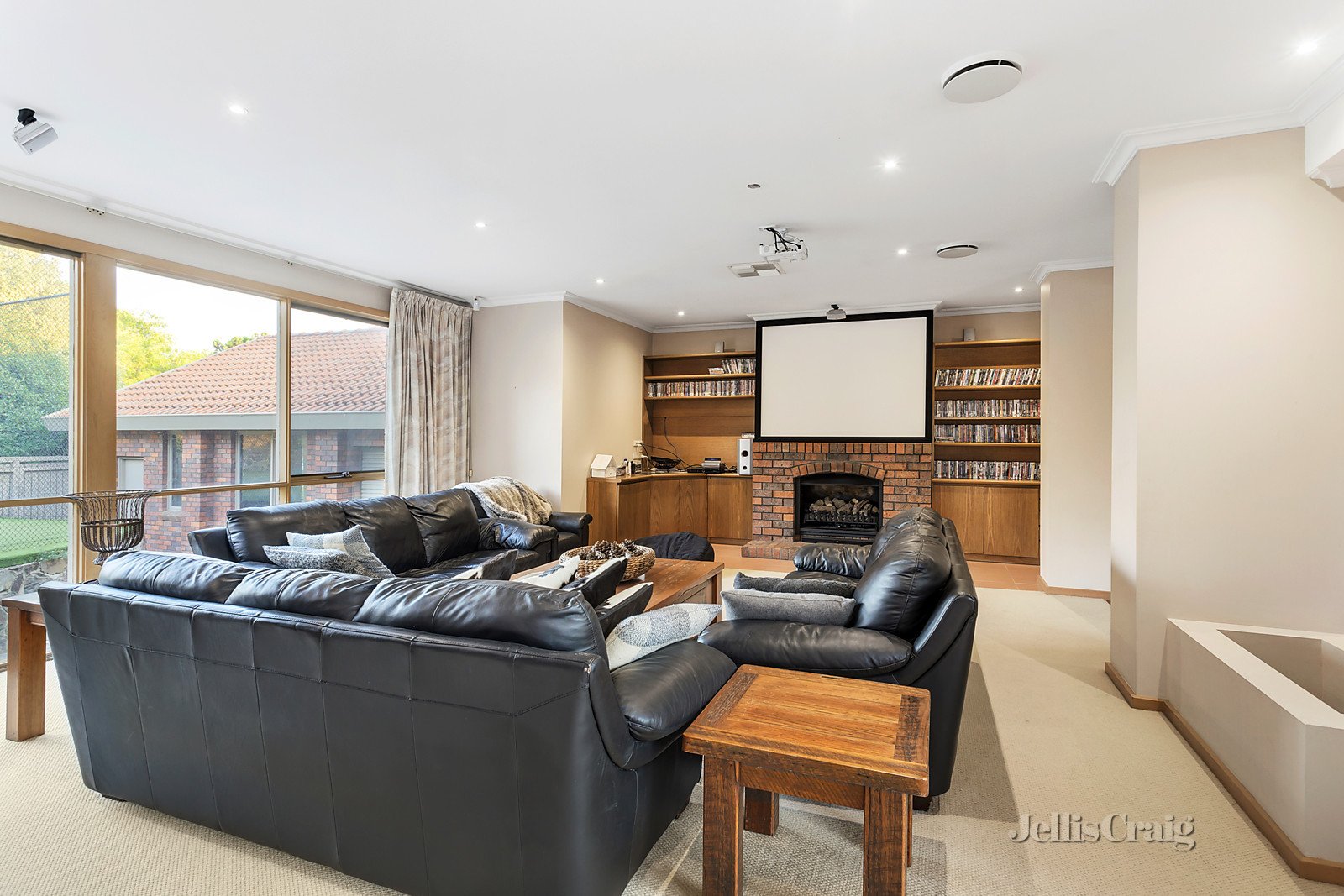 1 Winifred Court, Templestowe image 8