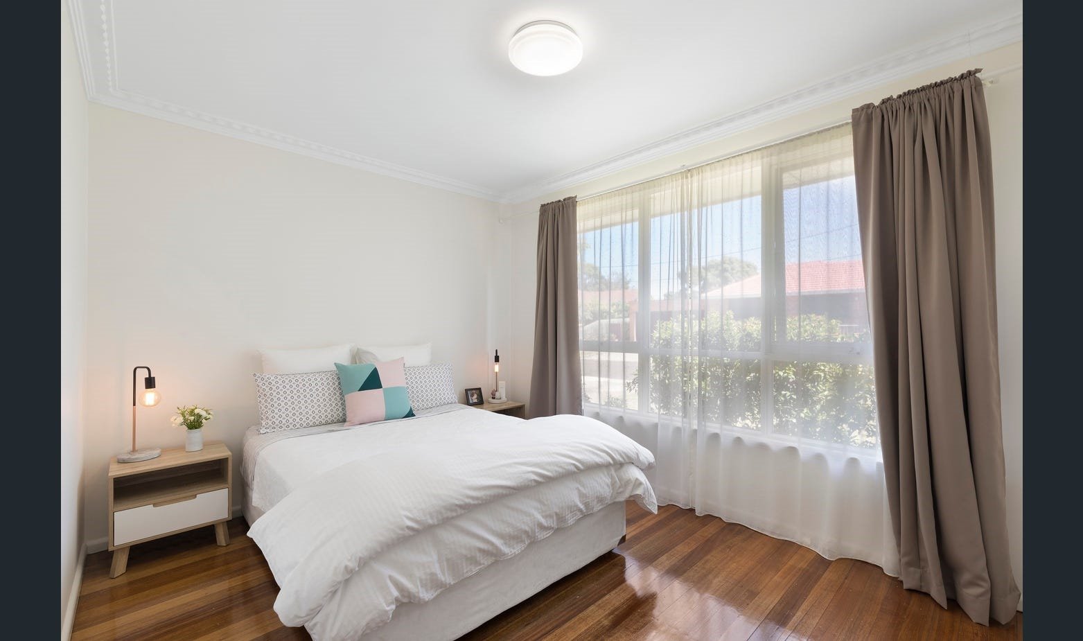 1 Winston Court, Blackburn South image 3
