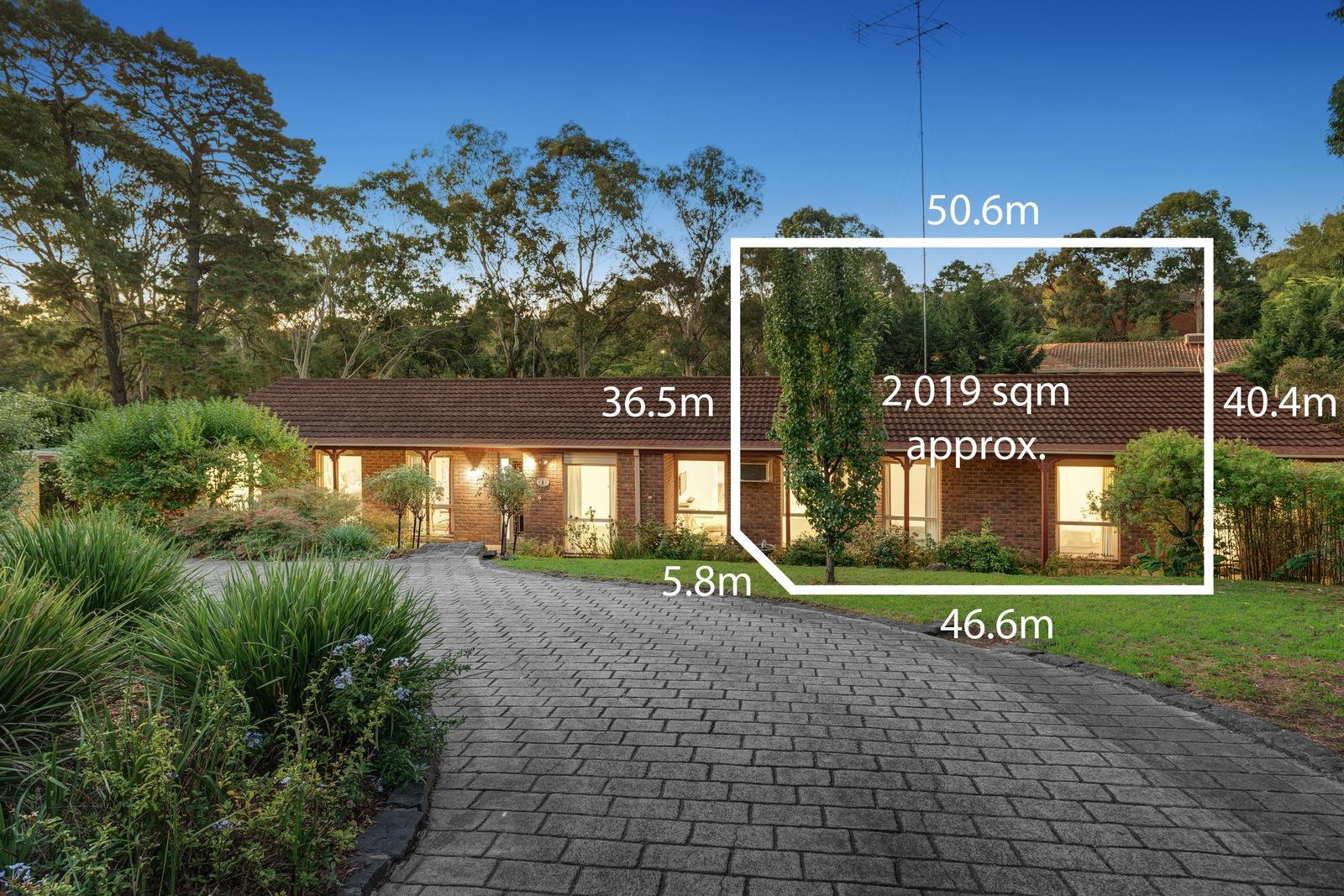 1 Wombat Drive, Eltham image 2