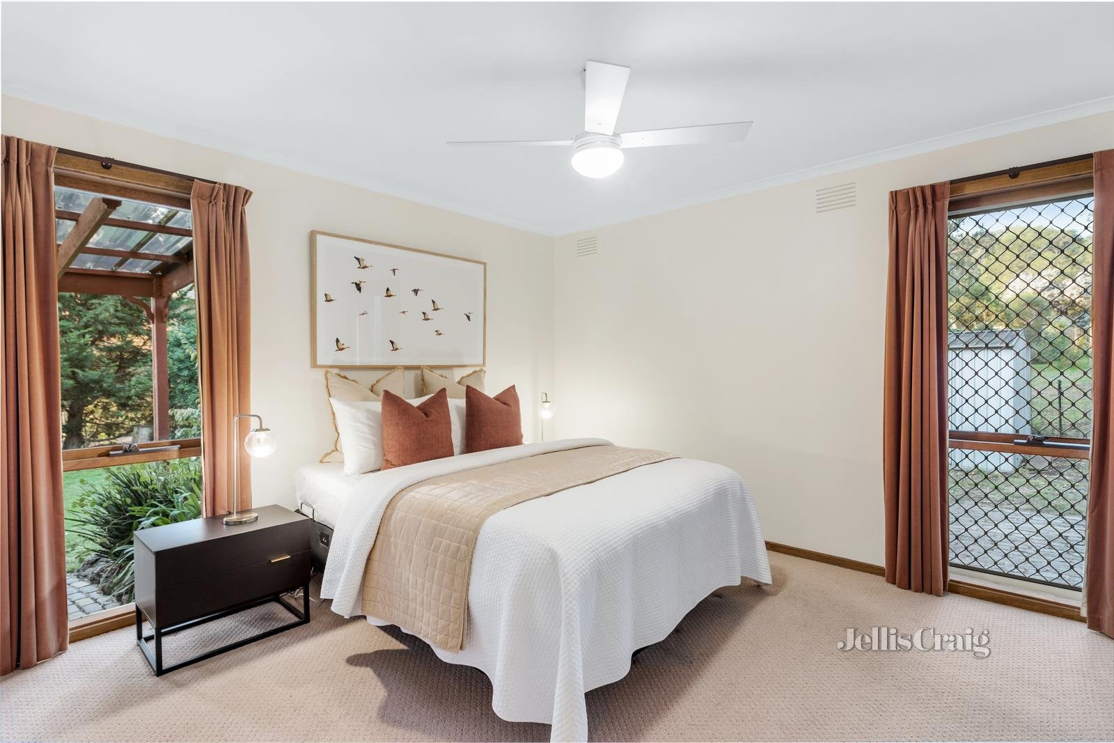 1 Wombat Drive, Eltham image 9