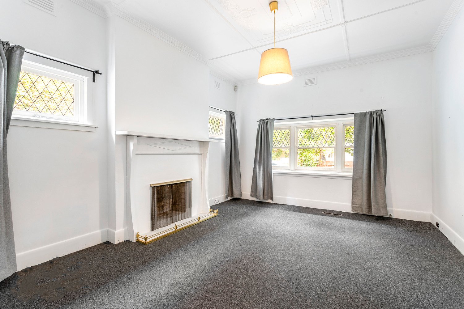 Property Gallery Thumbnail 3