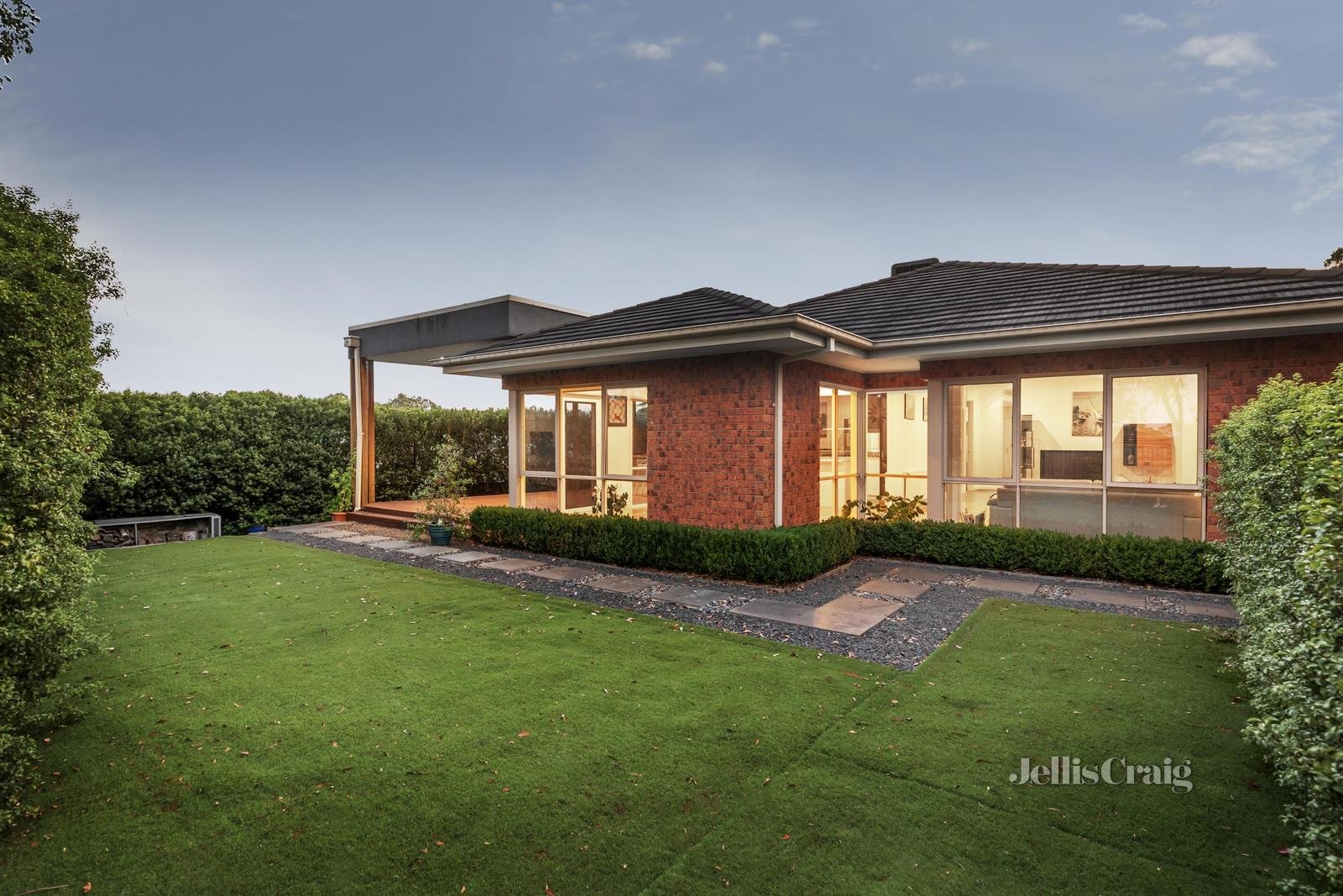 1 Yellowbox Way, Diamond Creek image 15