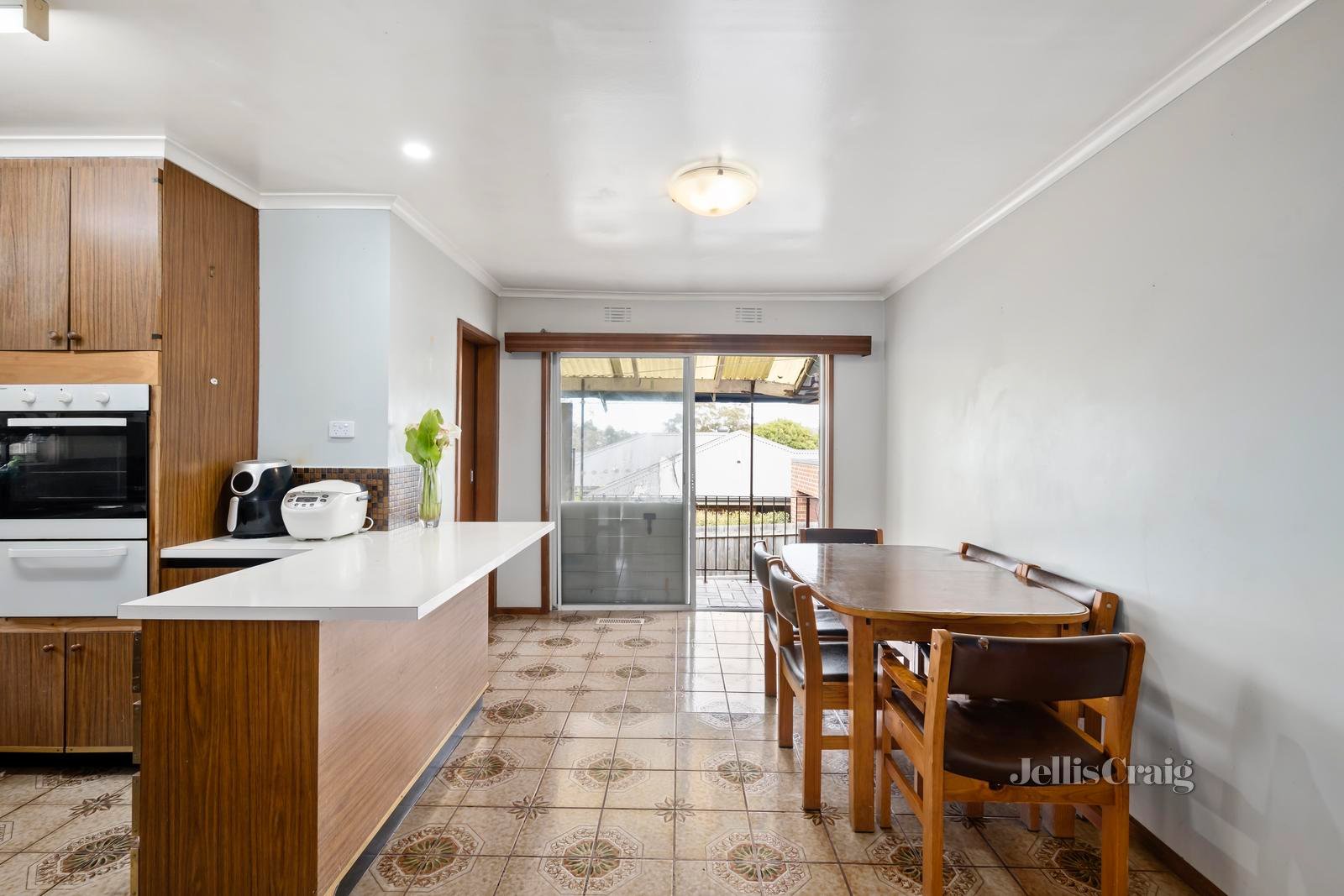 1 Yuruga Court, Mooroolbark image 5