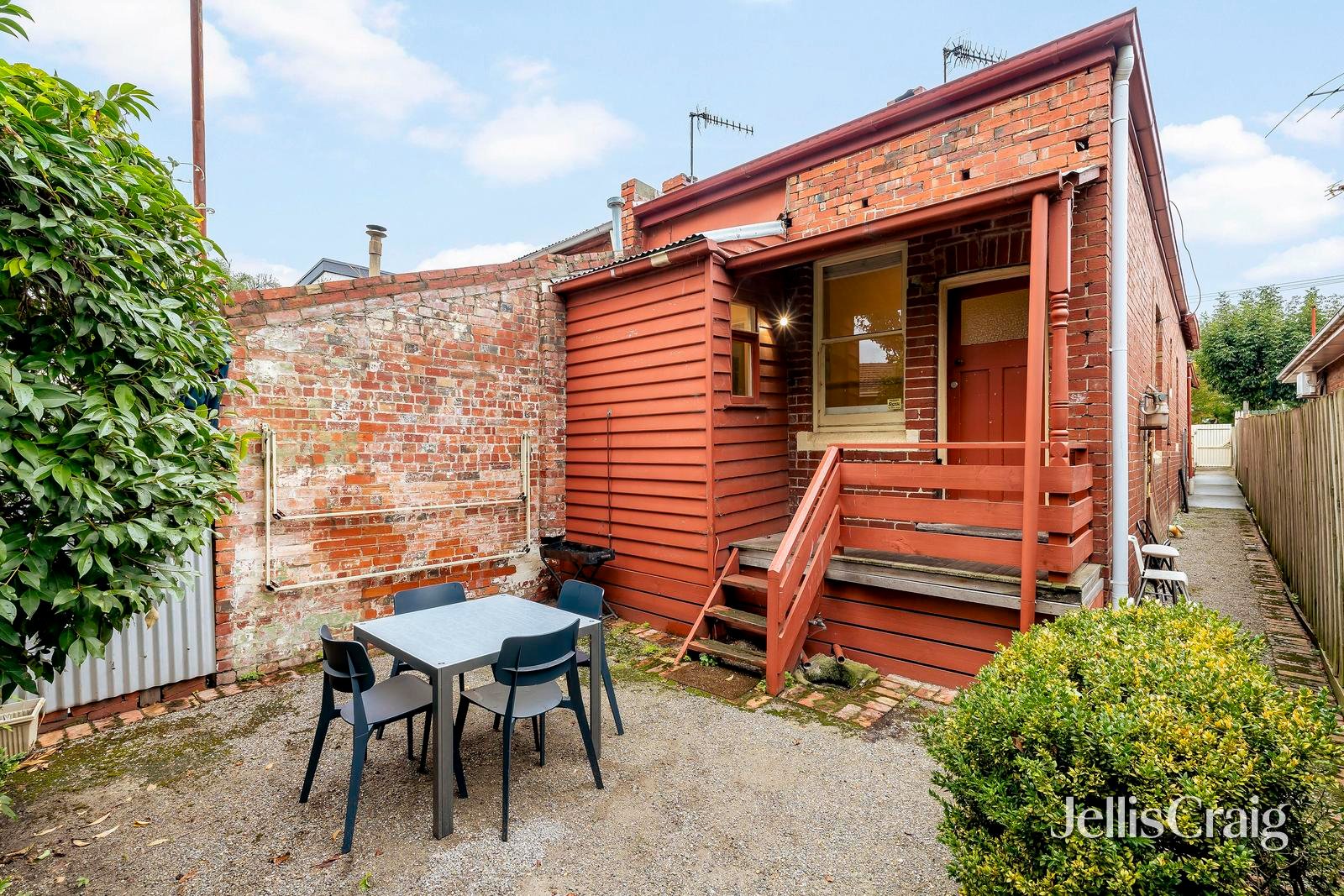 10-10a High Street, Windsor image 8