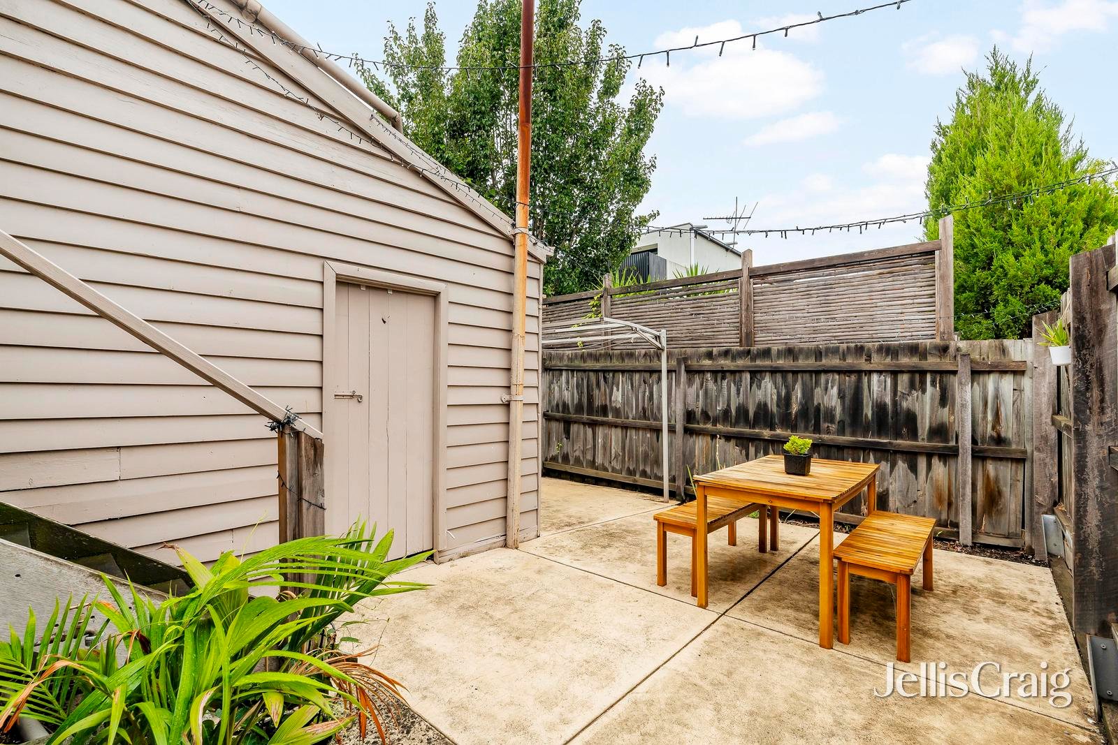 10-10a High Street, Windsor image 14