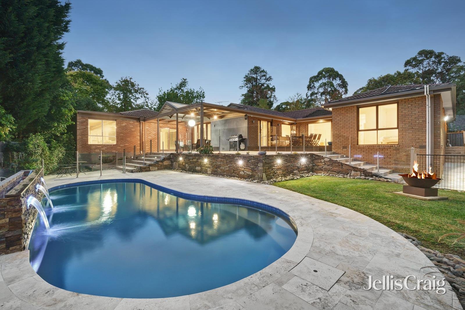 10-12 Brympton Avenue, Park&nbsp;Orchards image 2