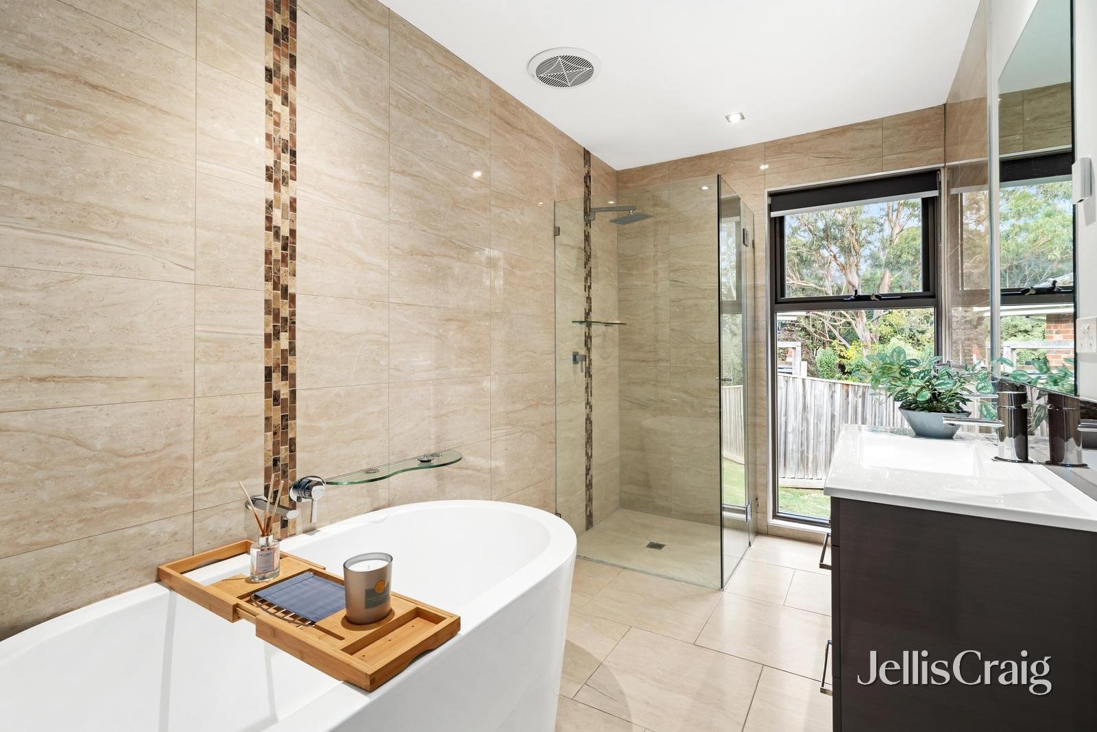 10-12 Brympton Avenue, Park&nbsp;Orchards image 9