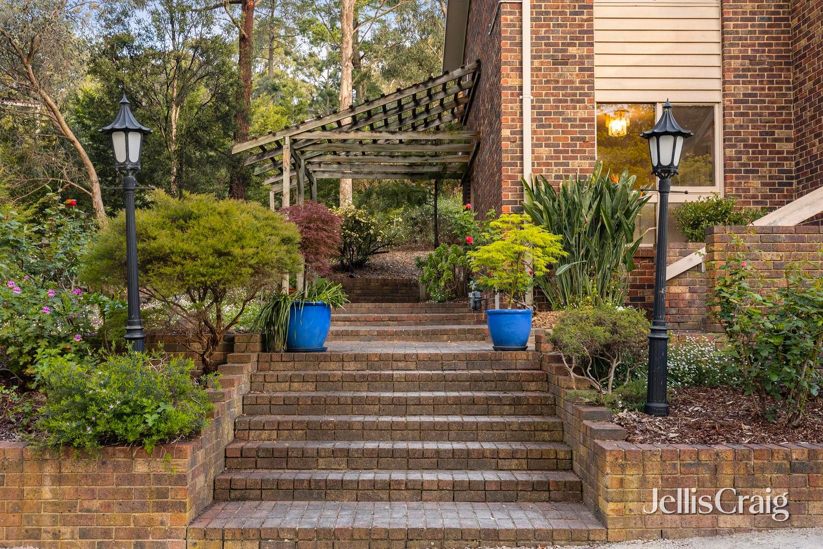 10-12 Curry Road, Park&nbsp;Orchards image 2