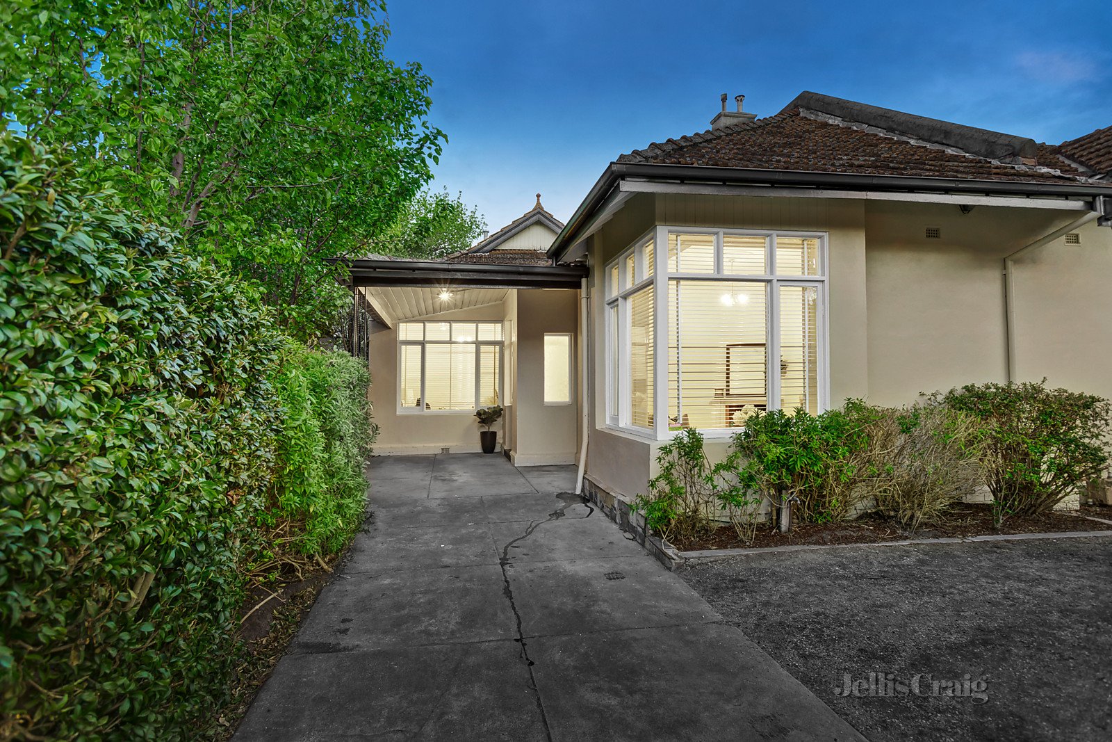 10 & 12 Kooyong Road, Armadale image 2