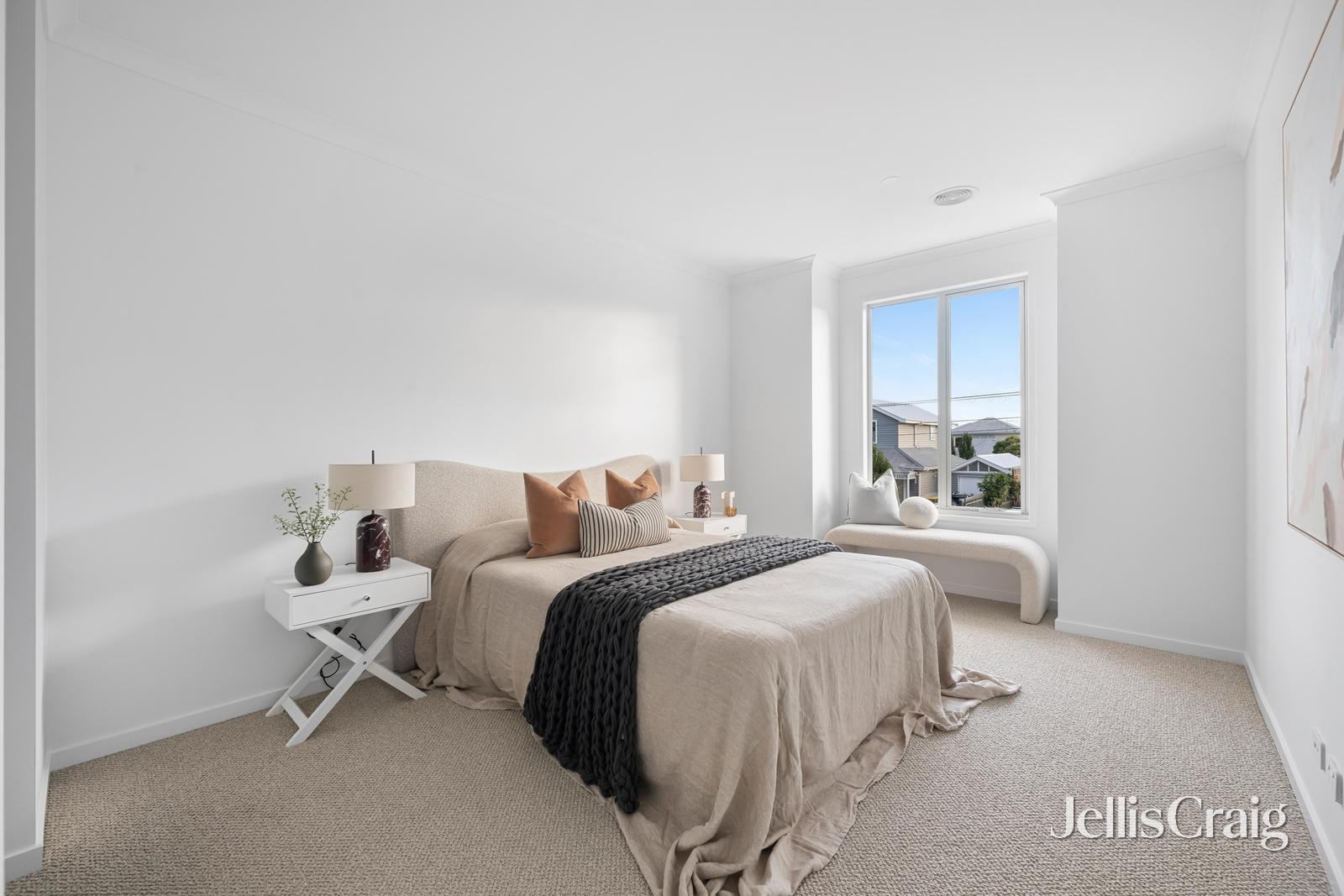 10-12 Vialls Avenue, Parkdale image 12