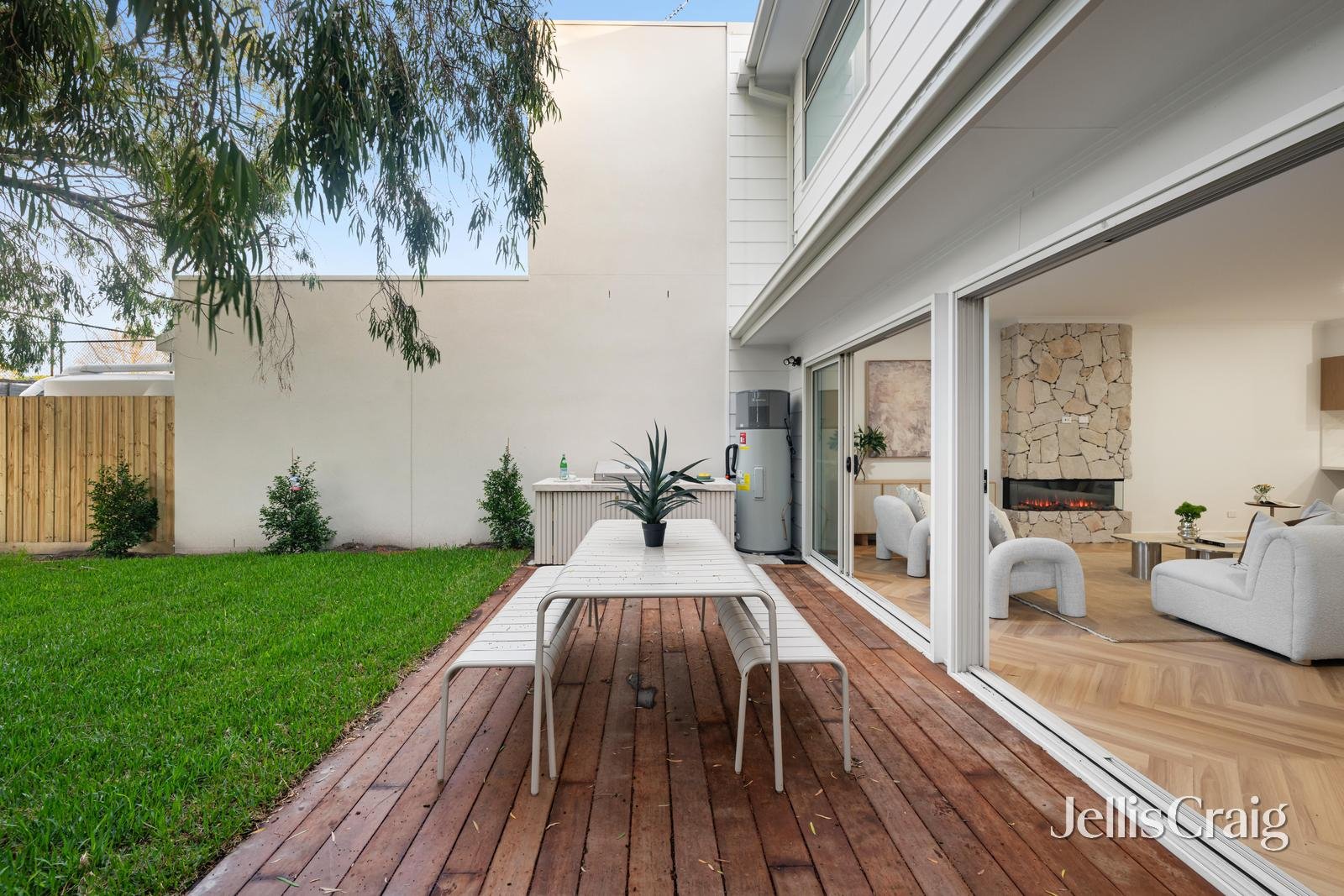 10-12 Vialls Avenue, Parkdale image 13