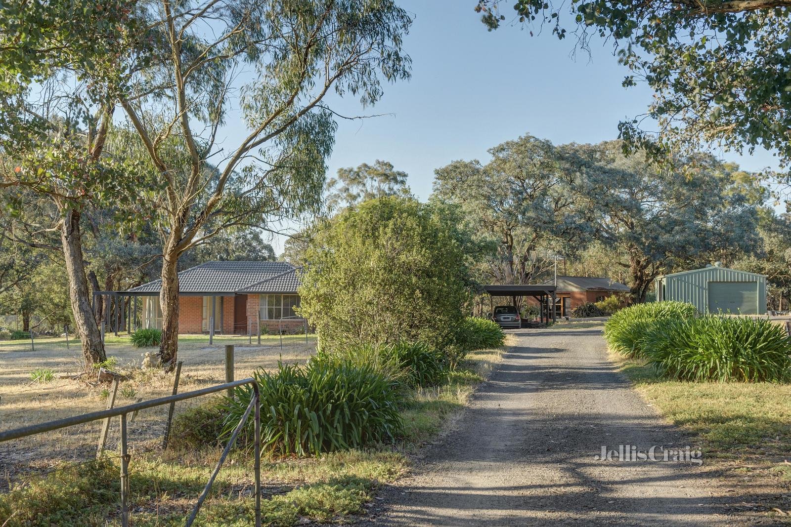 10-20 Mooney Road, Yarrambat image 12