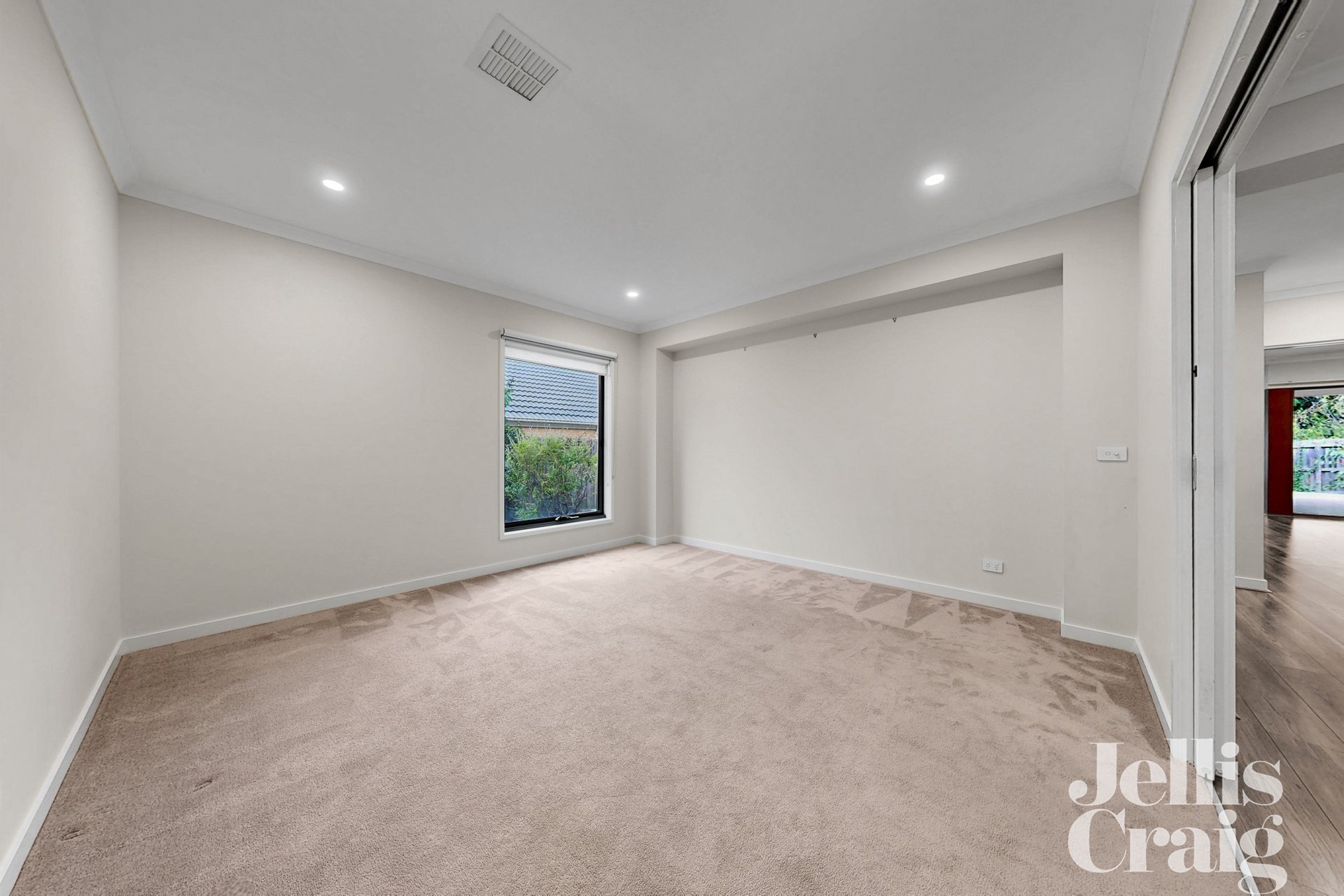 10 Abelia Street, Forest Hill image 12