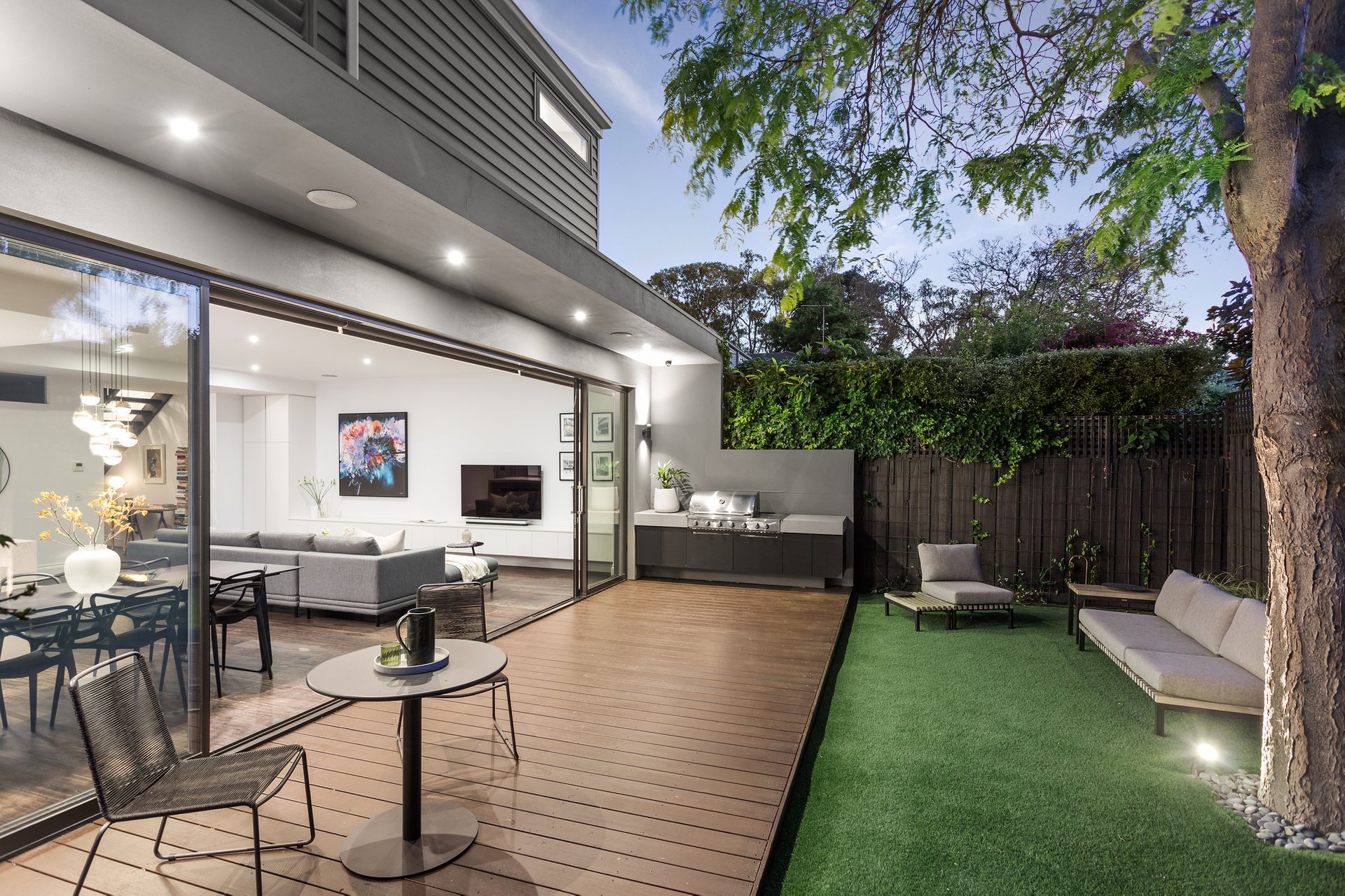 Property Gallery Thumbnail 6