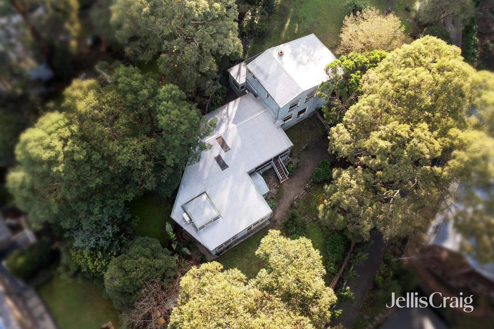 10 Albion Crescent, Greensborough image 1