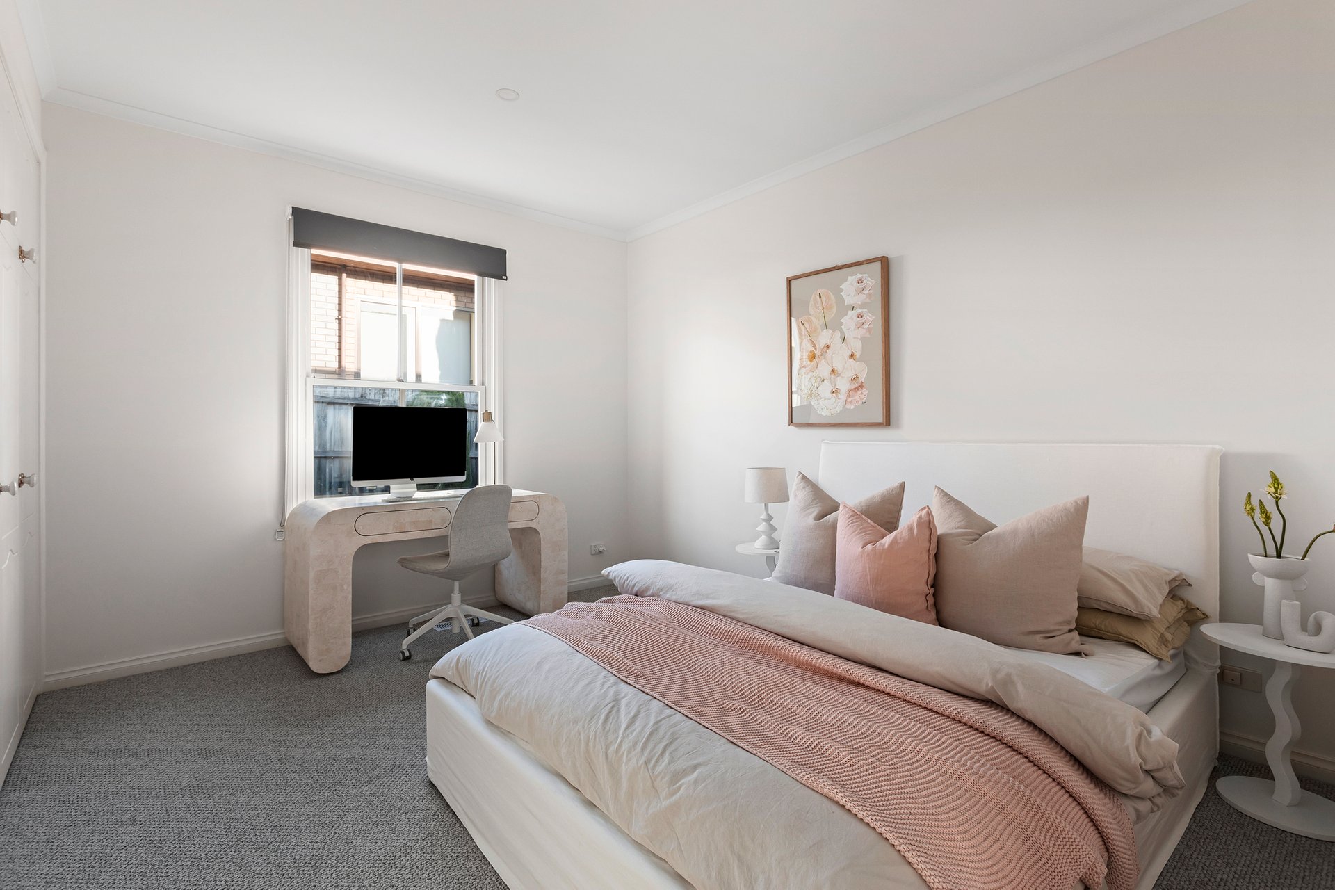 Property Gallery Thumbnail 13