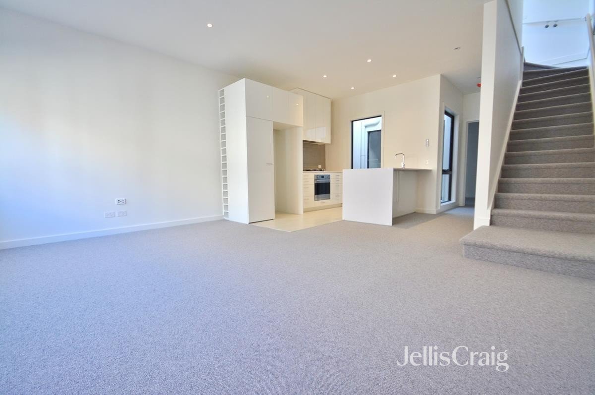 10 Amelia Street, Brunswick image 2