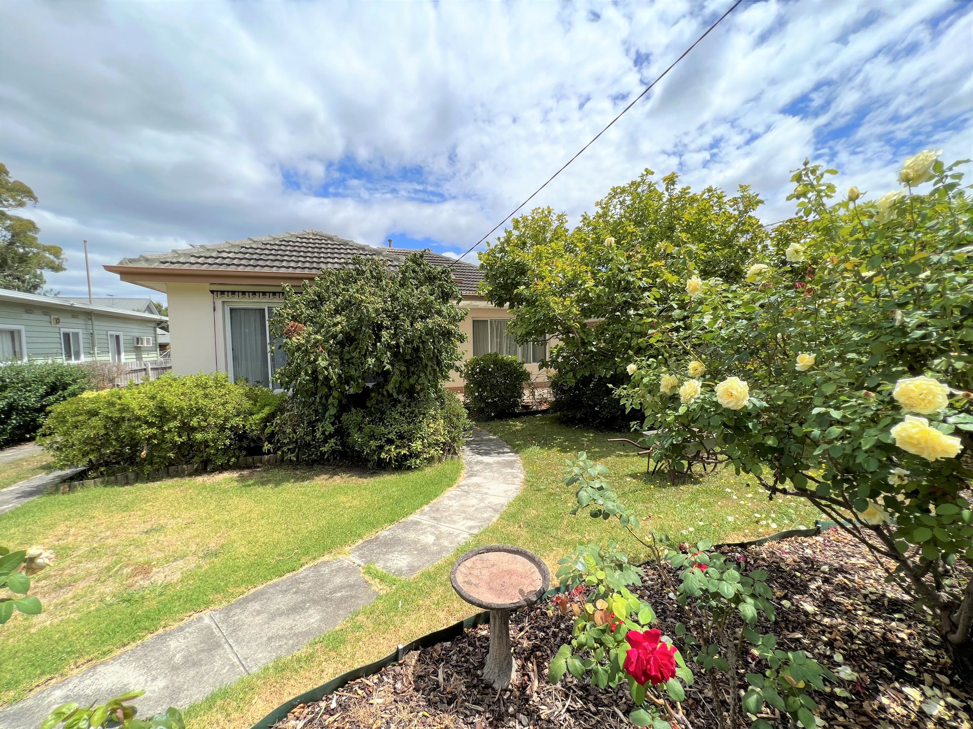 10 Amery Avenue, Blackburn image 8