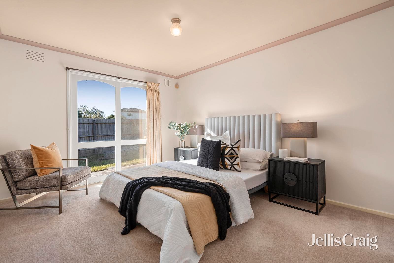 10 Aminga Court, Croydon image 7