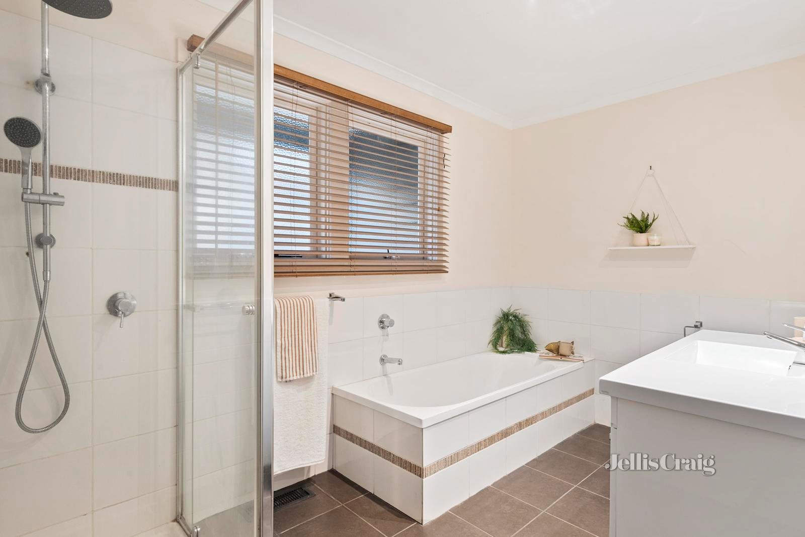 10 Anaba Court, Mooroolbark image 10