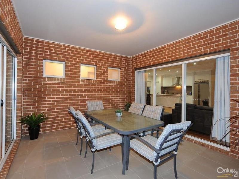 10 Arbour Avenue, Point Cook image 10