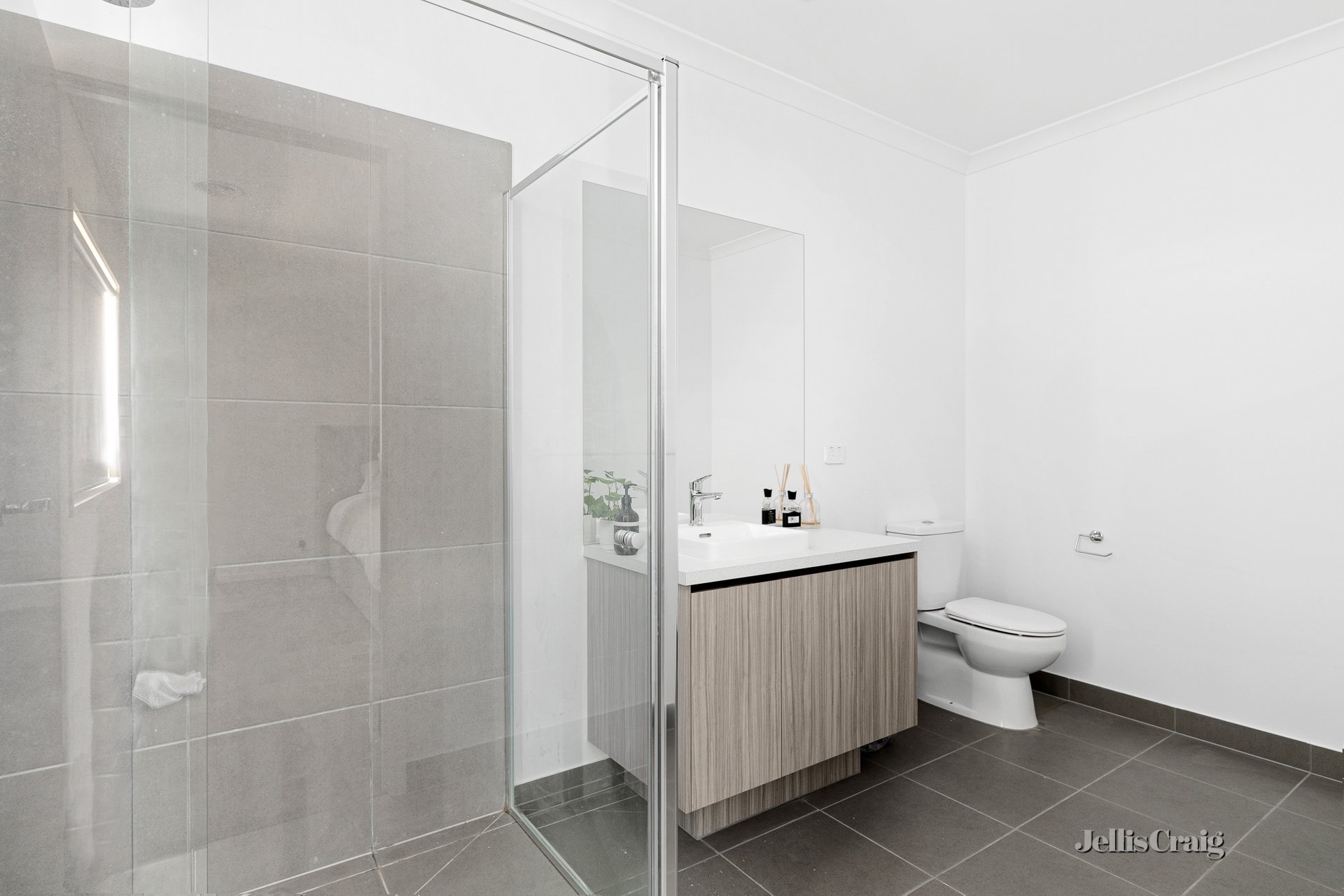 10 Armagh Street, Alfredton image 9