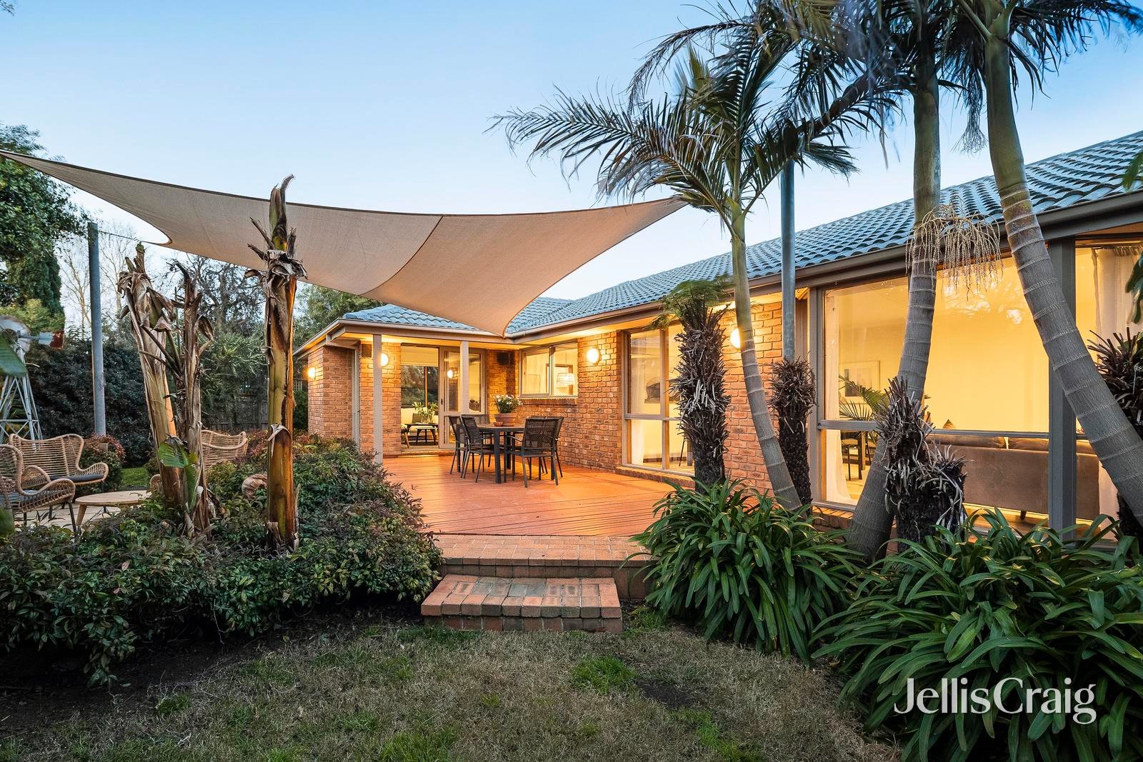 10 Babinda Court, Rowville image 18