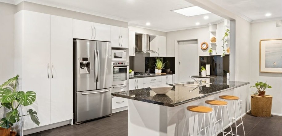 Property Gallery Thumbnail 2