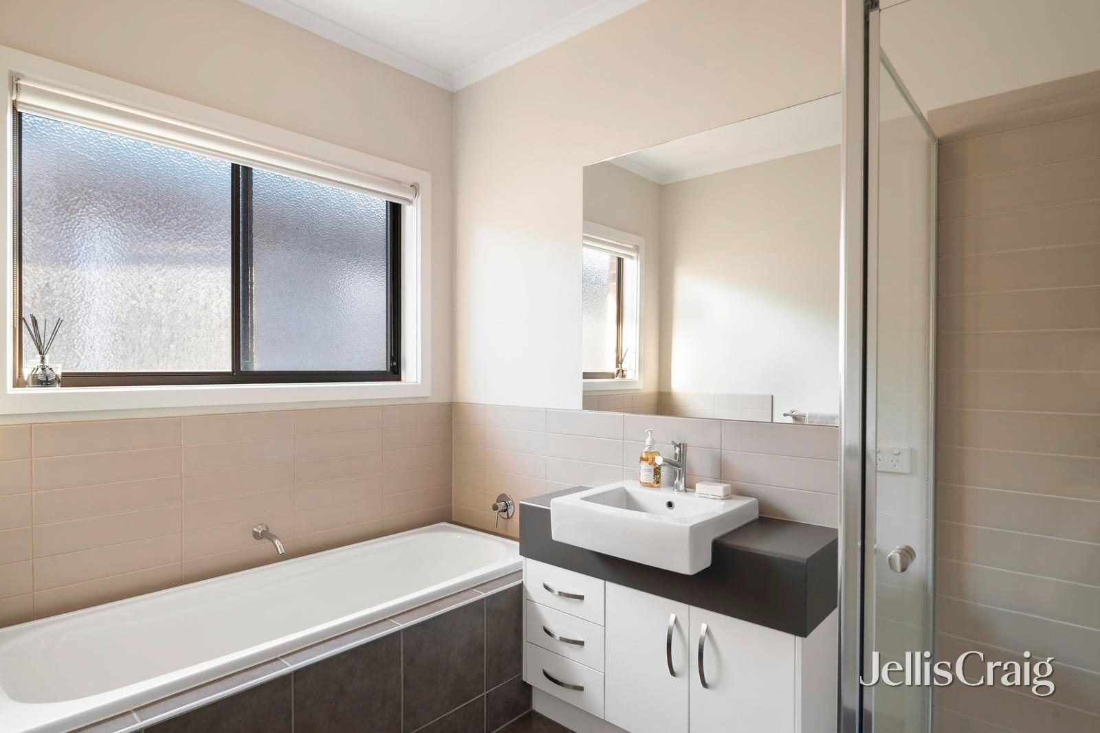 10 Baker Way, Doreen image 14