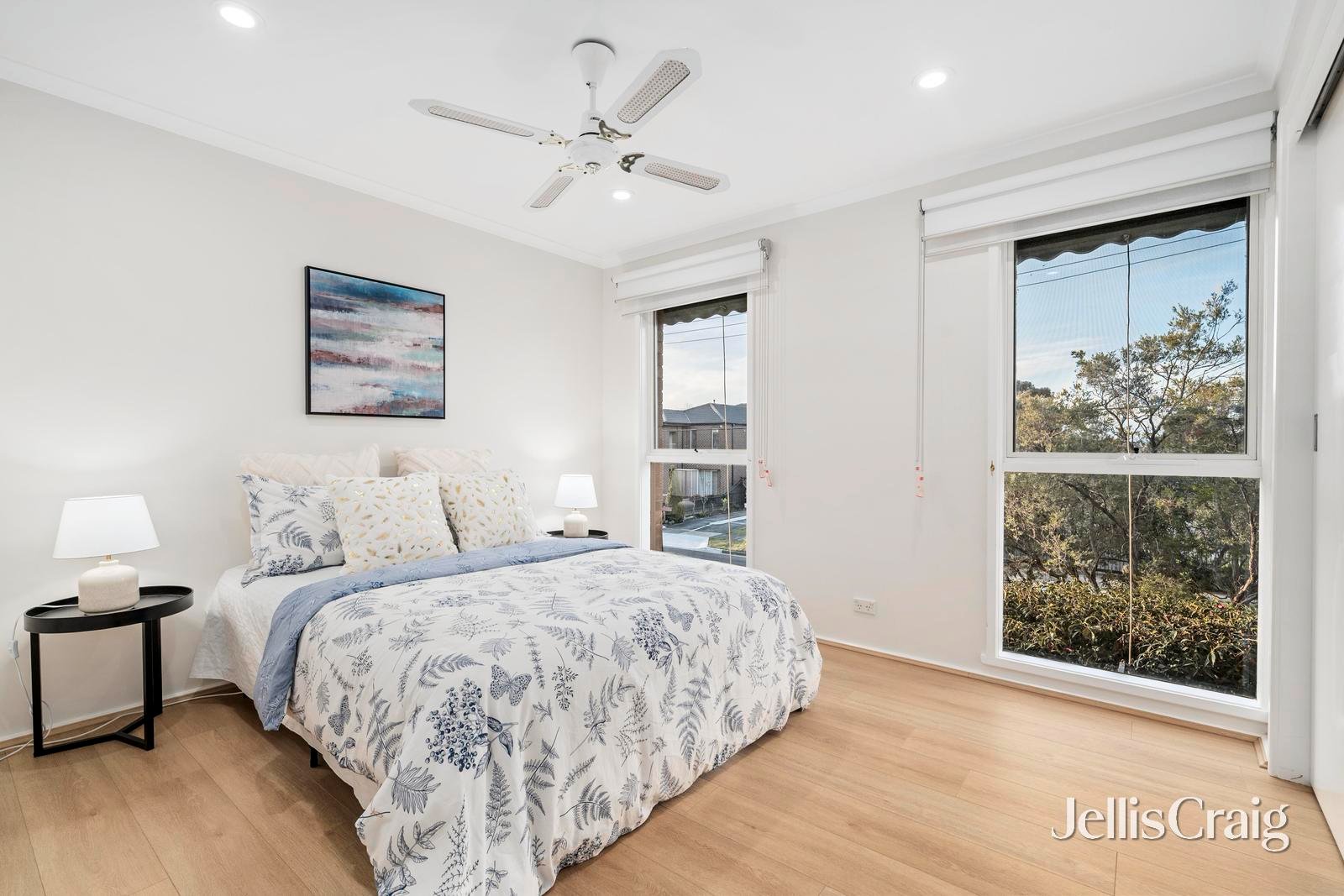10 Banbury Street, Burwood East image 9